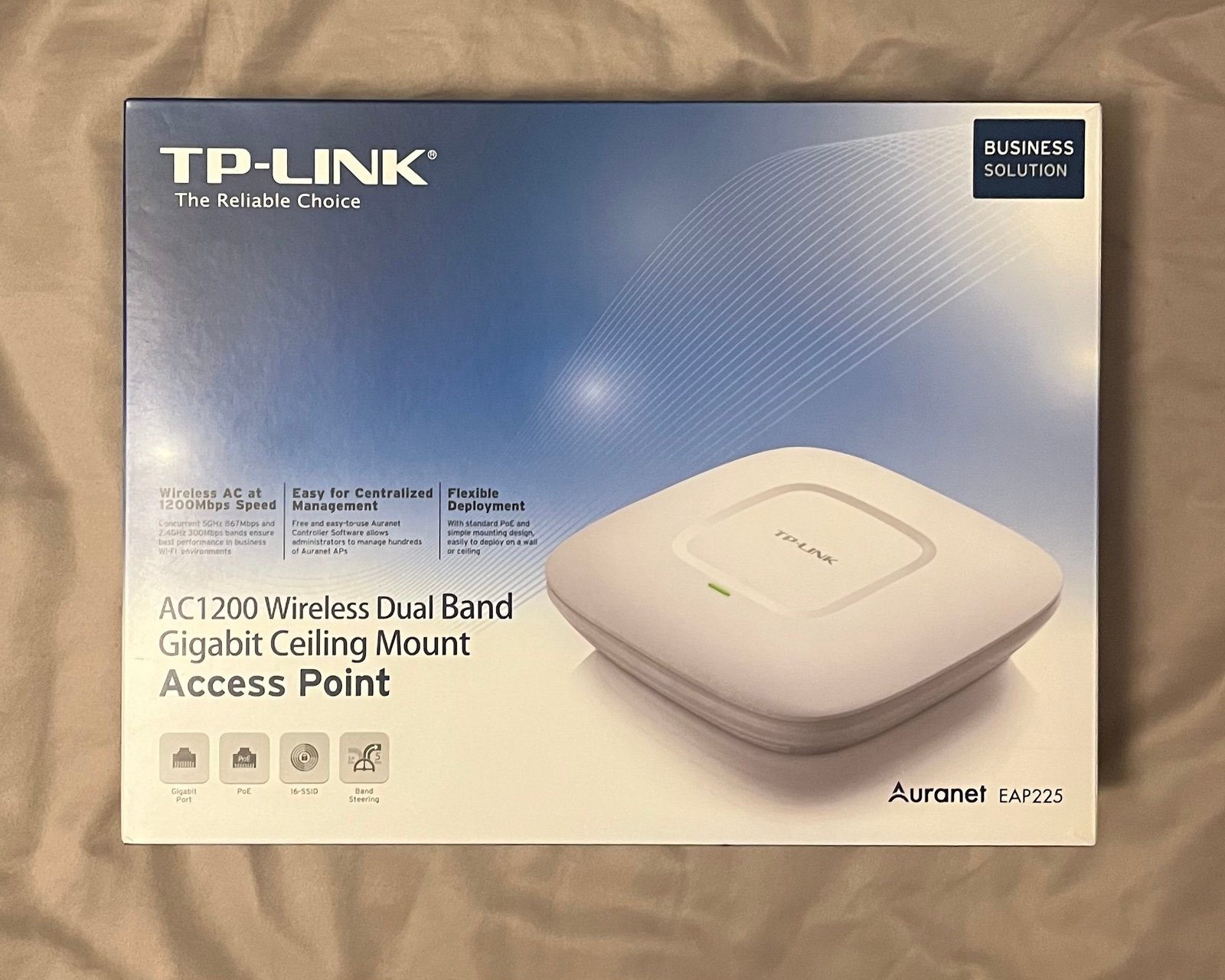 Tp Link AC1200 Wireless Dual Band Gigabit Ceiling Mount New In Box