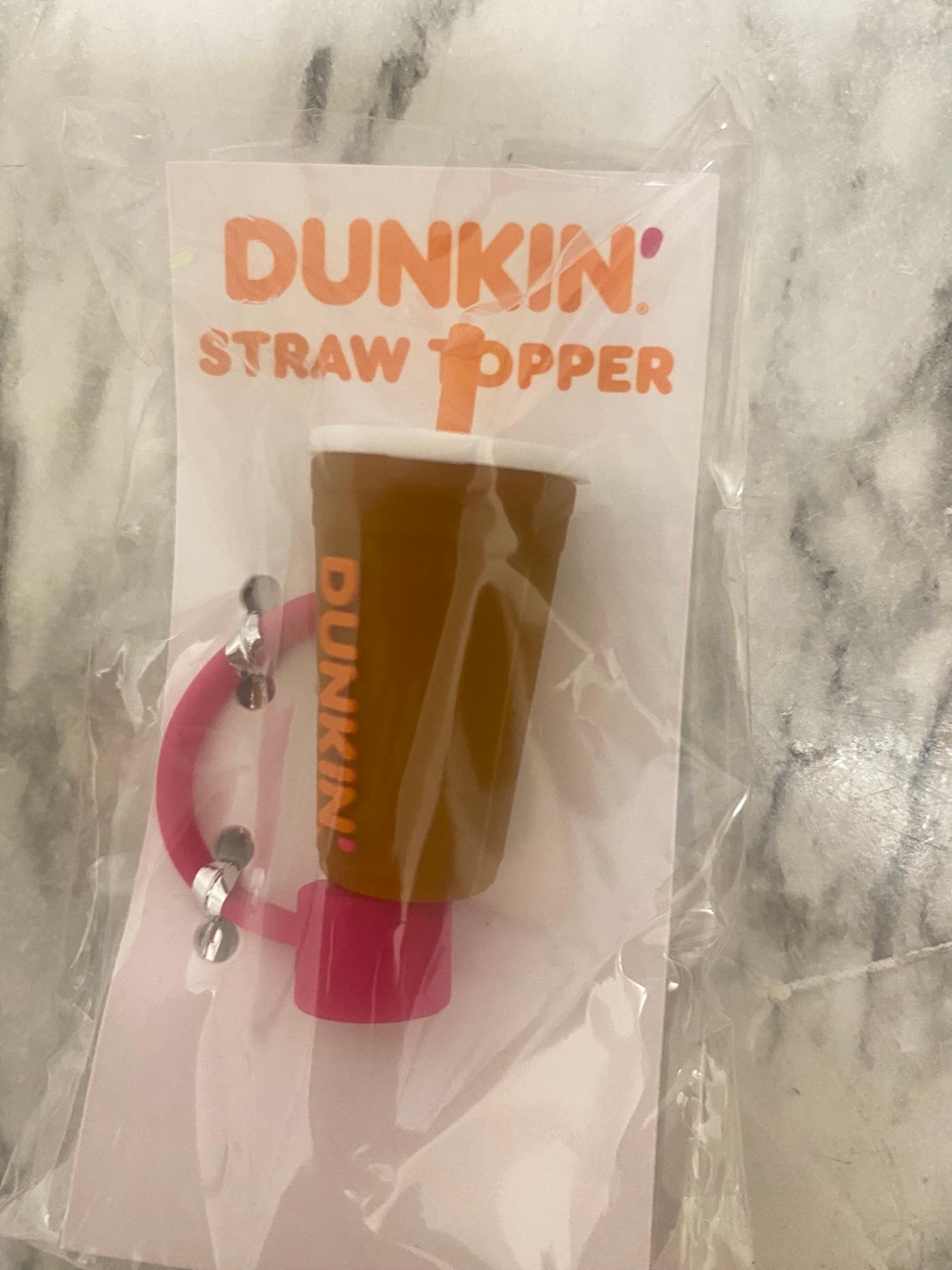 Dunkin straw topper