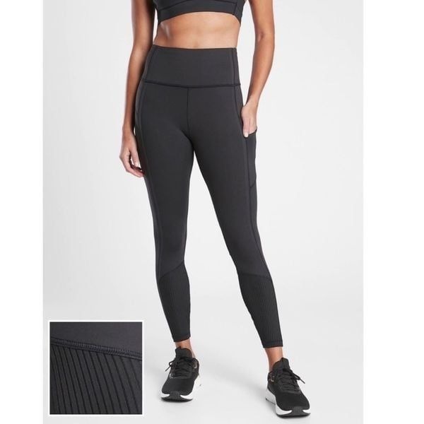 Athleta vitality rib 7/8 tight size XS