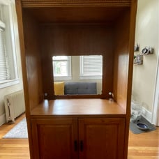 Solid Oak Open Entertainement Center/Arm