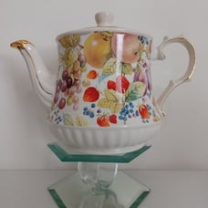 Vintage Windsor Made in England Porcelain Teapot 7 Fruit Berries Gold Trim EUC