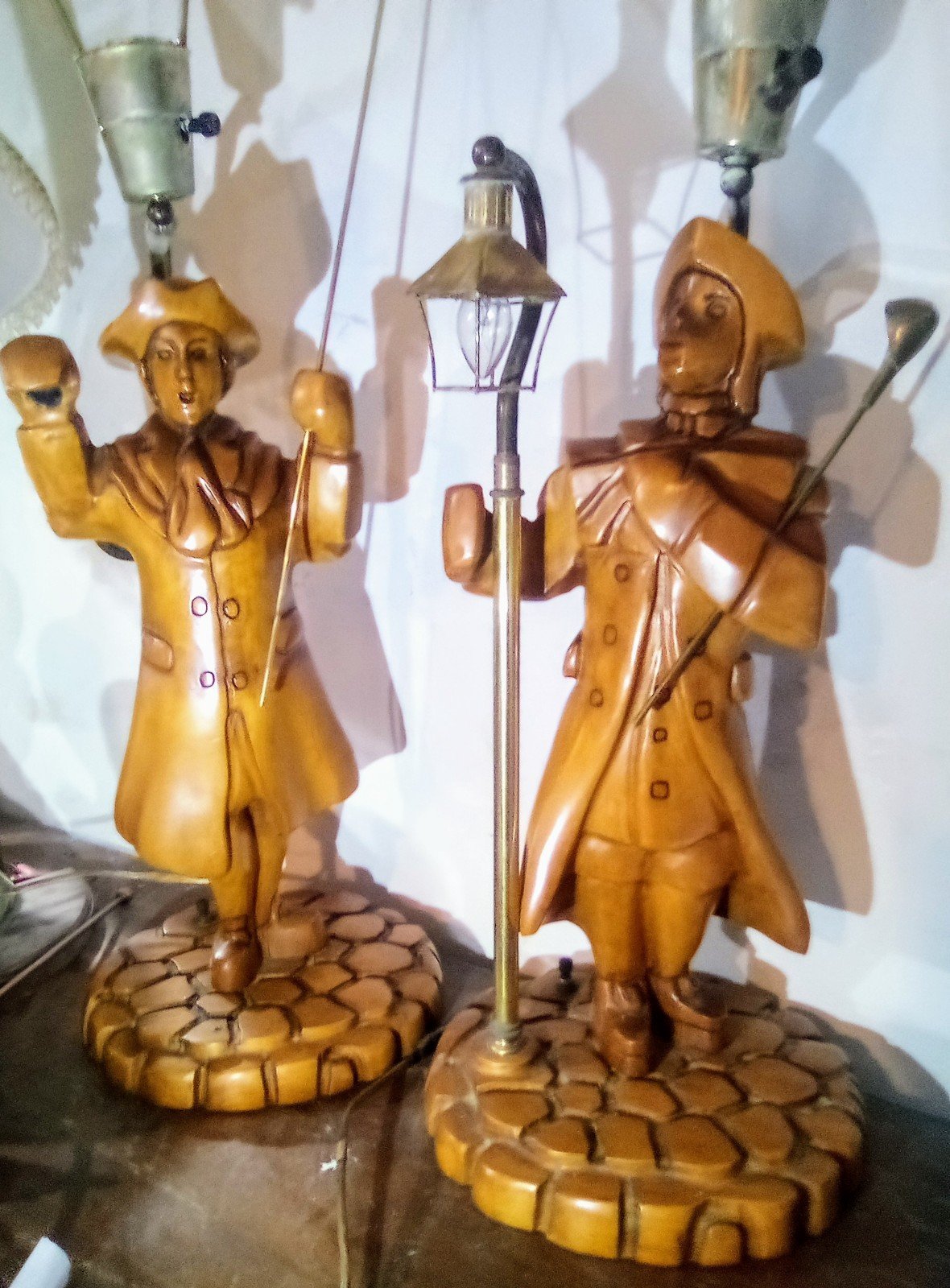 Pair of Vintage Hand Carved Wood Paul Revere Minutemen Colonial Lamps