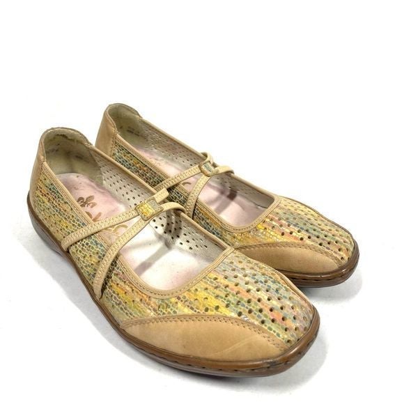 Rieker flats store
