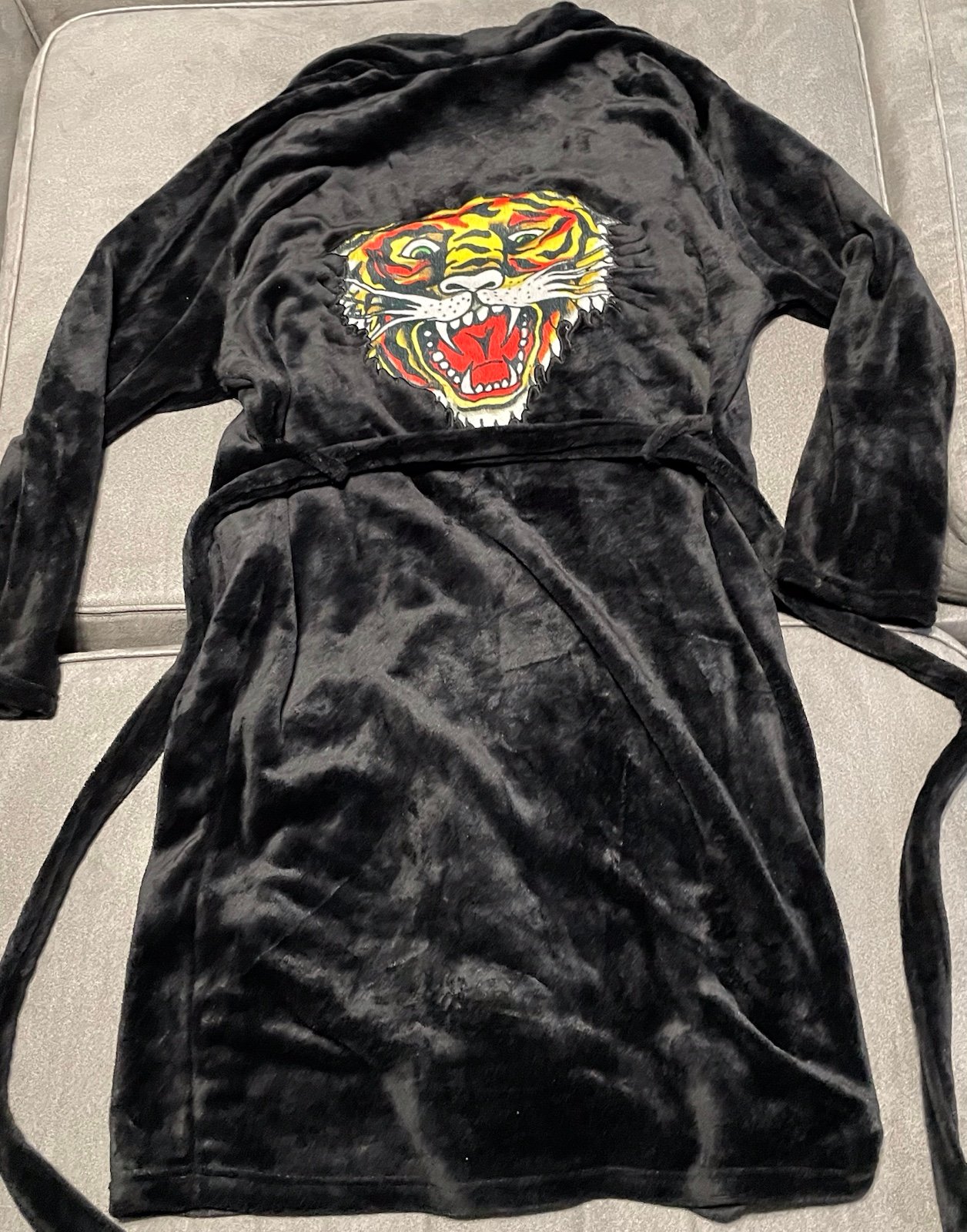 Rare ED HARDY Fleece Plush One Size Tiger Graphic Luxury Robe Black w Belt