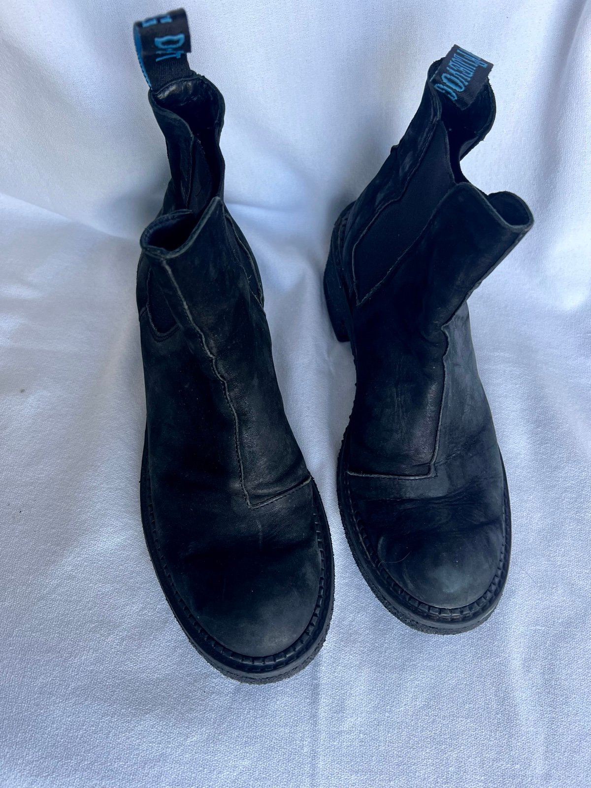 John Fluevog Nap | CREPE SOLED CHELSEA BOOTS