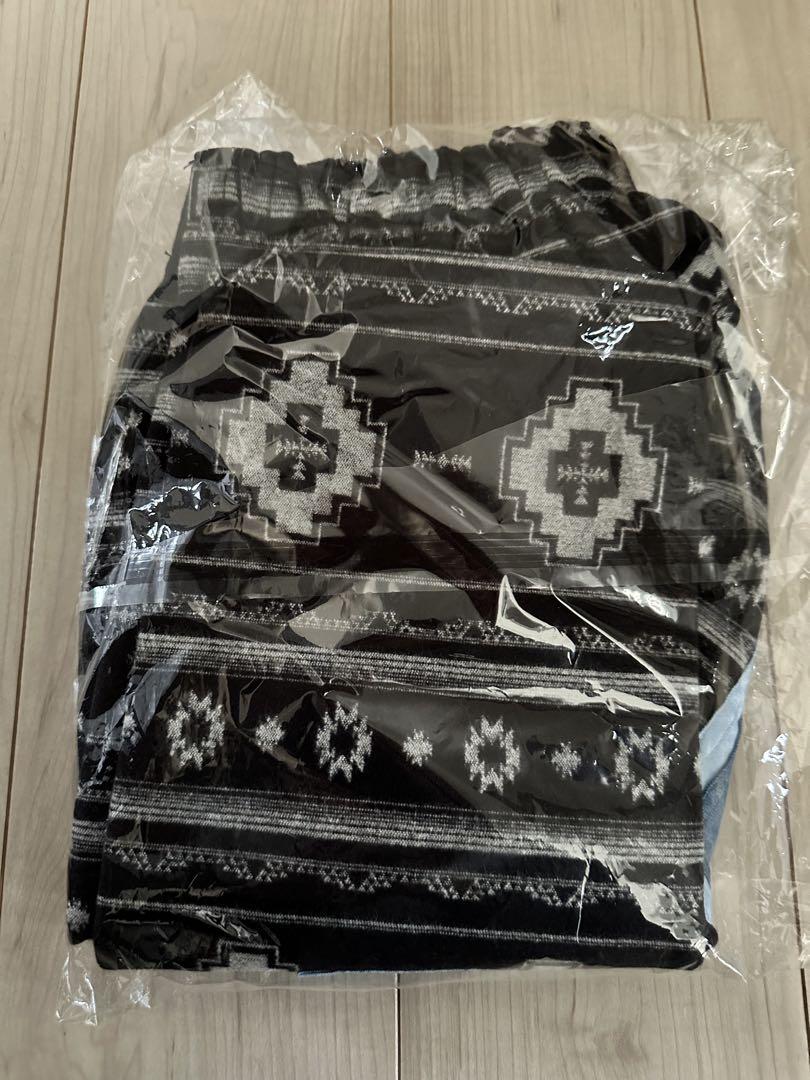HOMBRE Nino JACQUARD EASY SHORTS BLACK