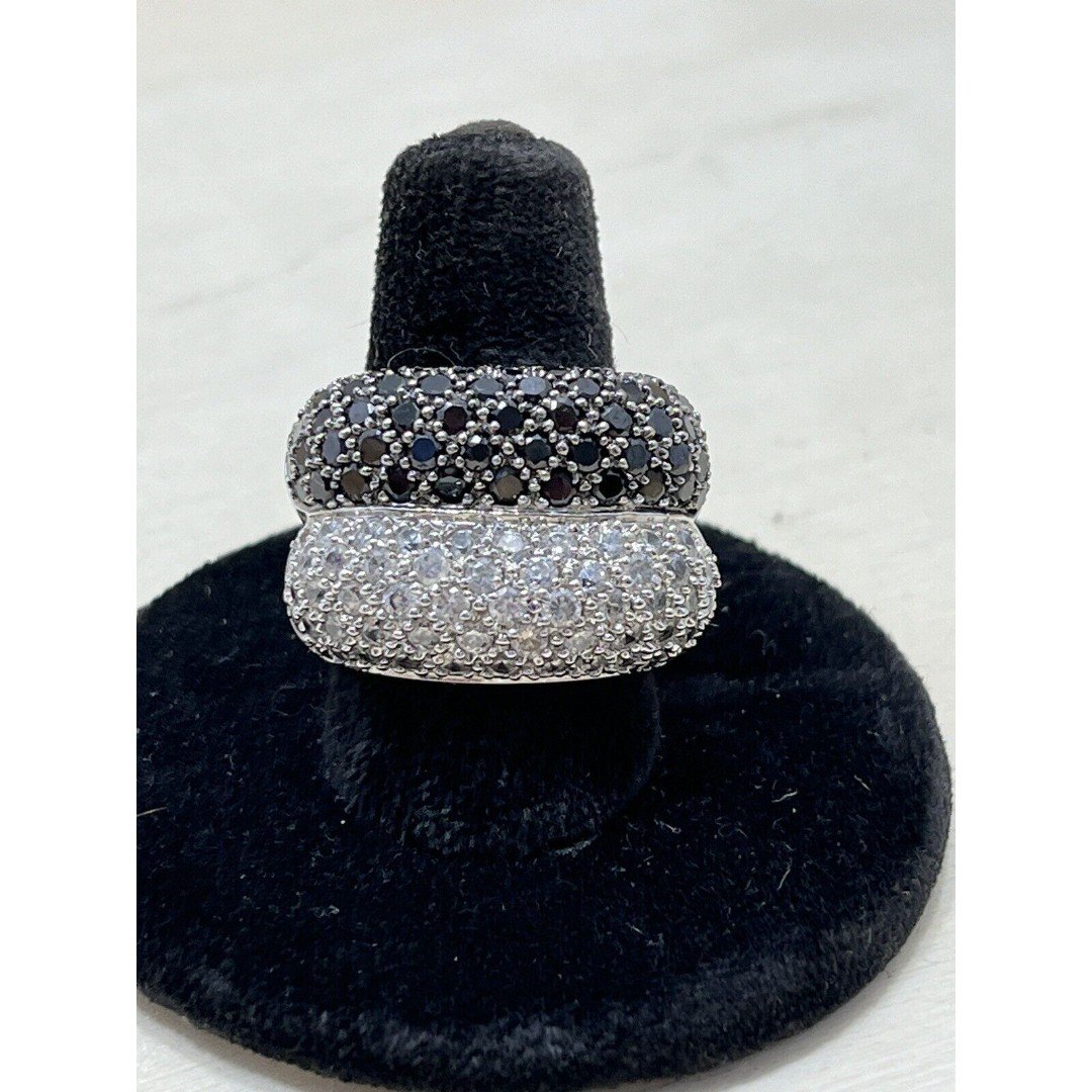 925 STERLING SILVER PAVÉ SET CZ DOUBLE BAND RING, SIZE 8 - CONTEMPORARY GLAMOUR