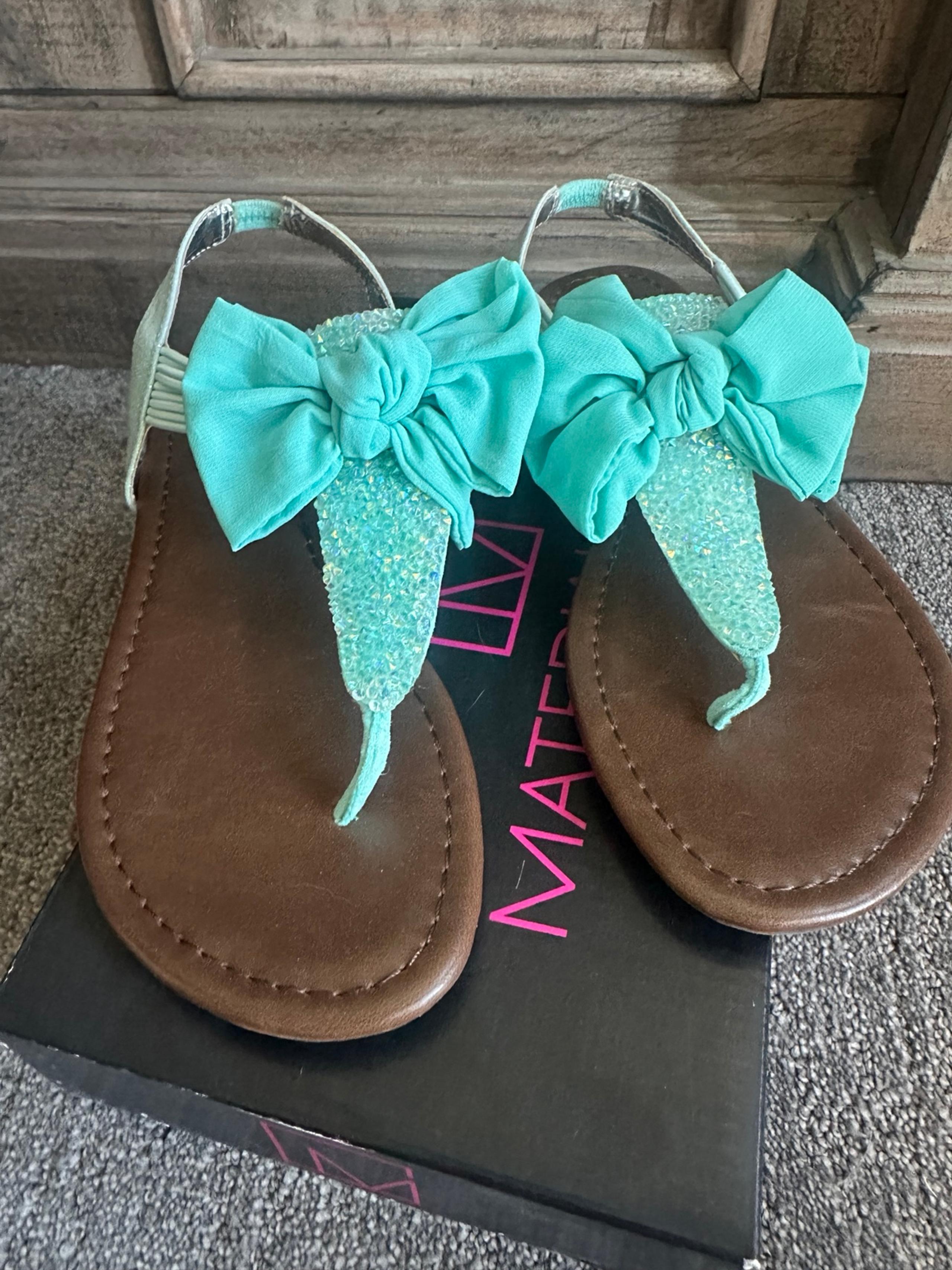 New Material Girl Glitter Bow Sandal 8.5 Aqua Blue Macys