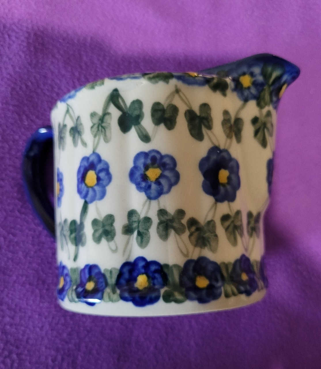 Creamer Bowleslawieg ceramics handpainted signed by artist vintage.