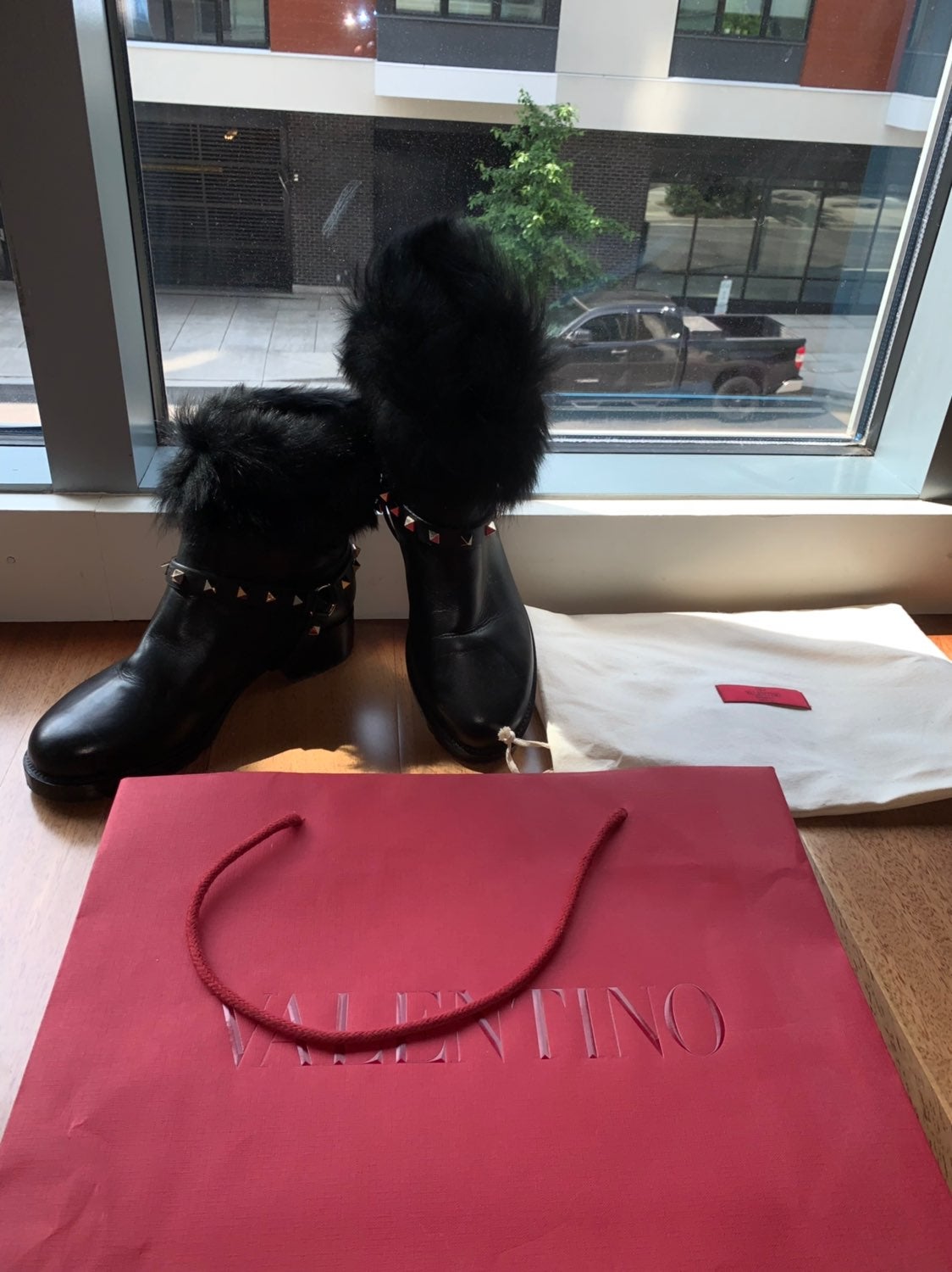 Valentino Black Boots With Rockstuds
