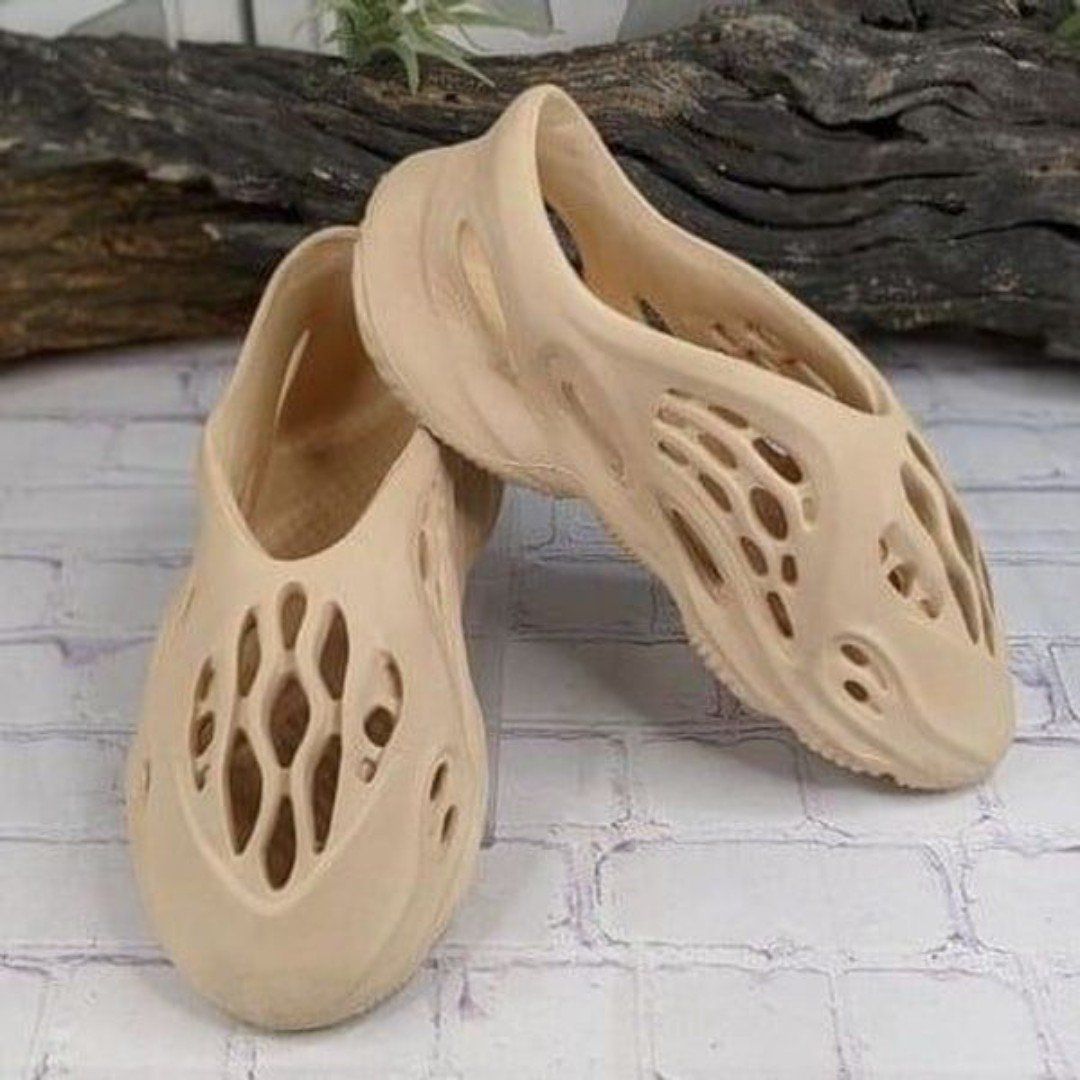 Unisex Foam Runners