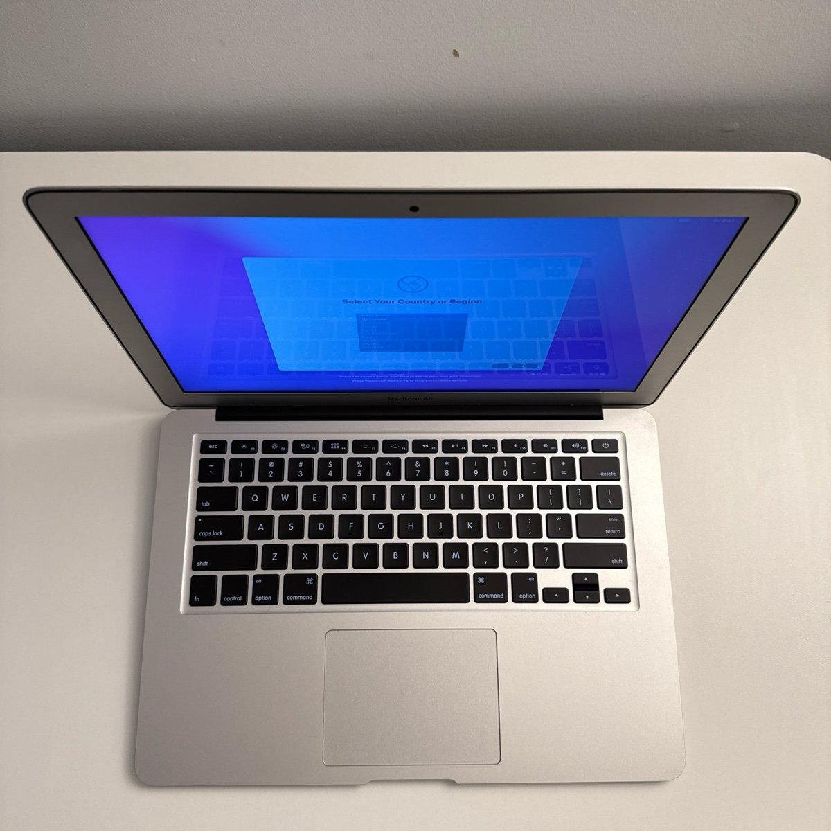 MacBook Air (13-inch, Early 2015)‎