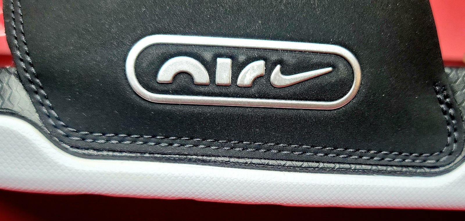Nike Air Max Cirro Slides Black/White/Sliver Sz 13 Men NIB