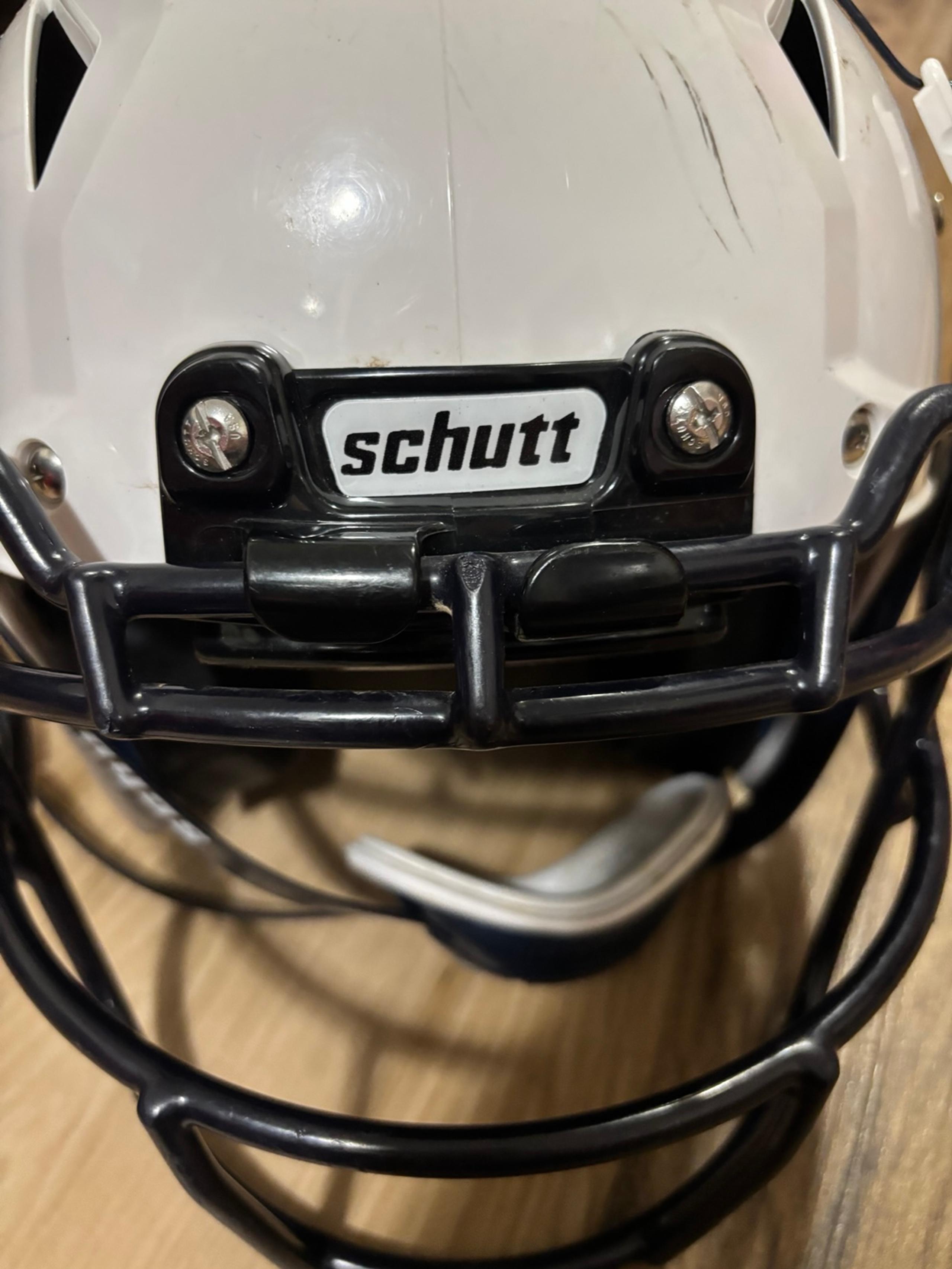 Schutt helmet
