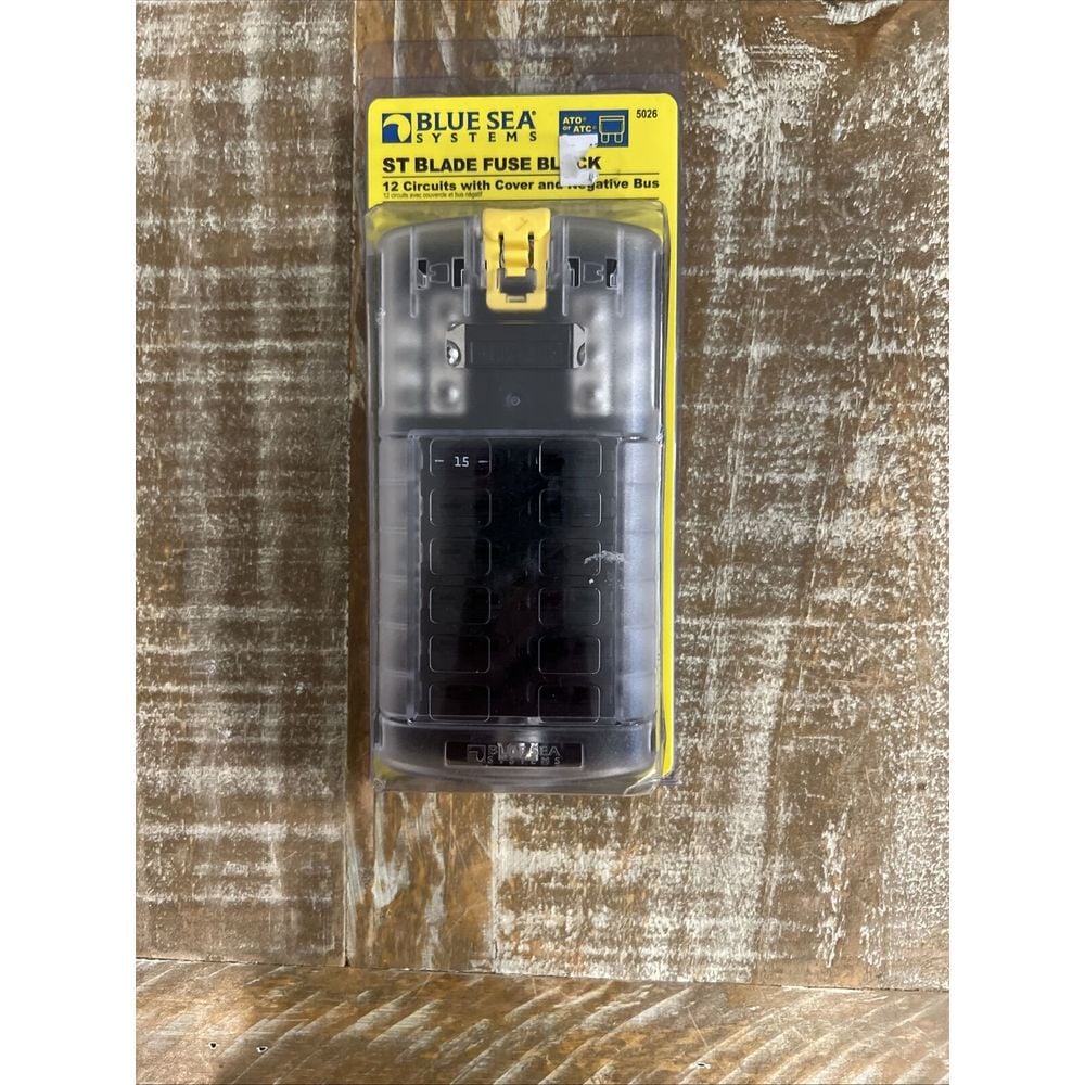 Blue Sea Systems 5026 ST Blade Fuse Block 12 Circuit with Ground and Cover