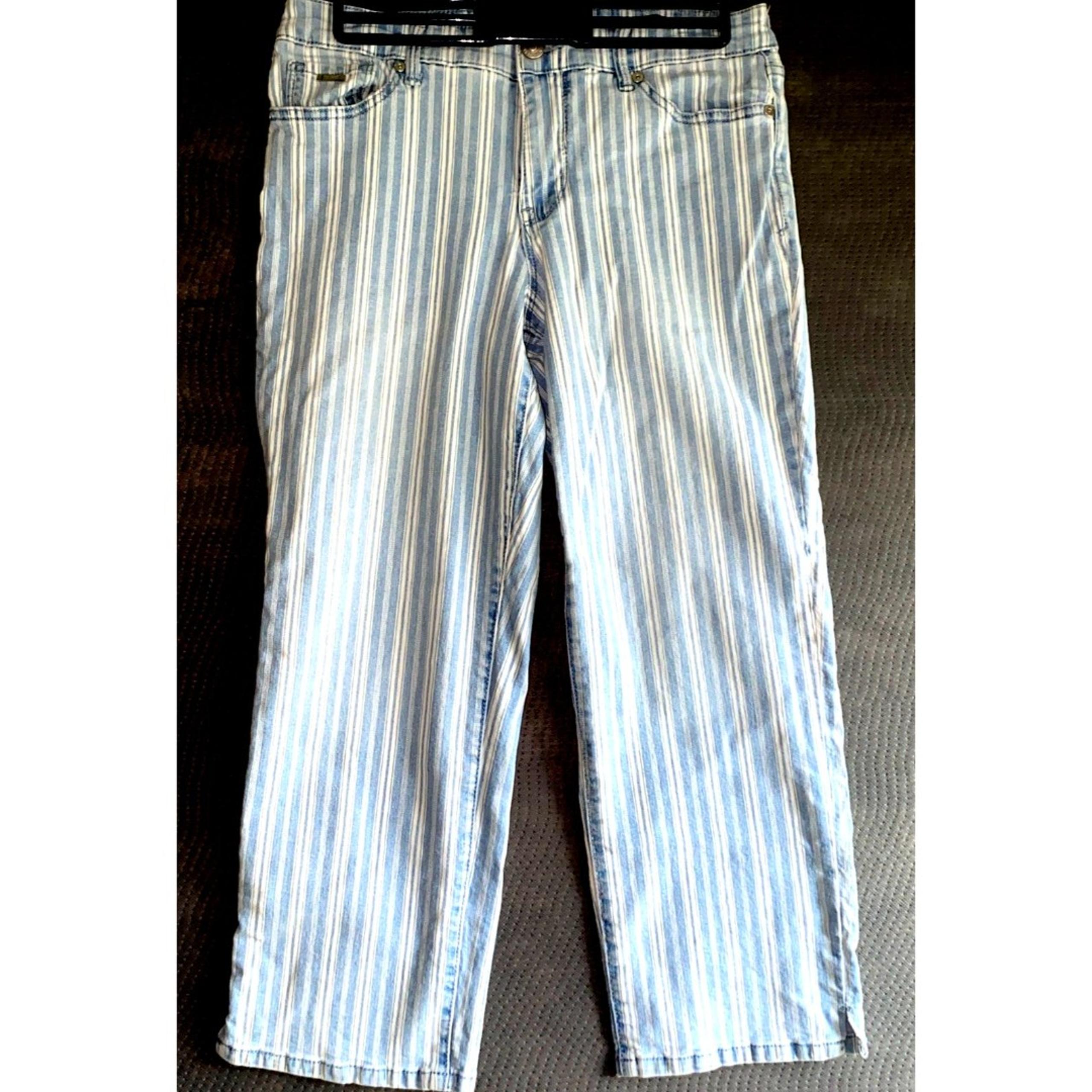 Nine West Jeans Womens Chrystie Capris Faded Blue/Wht Stripe Size 6