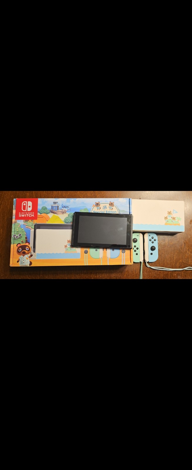 Nintendo Switch animal crossing edition w 5 games