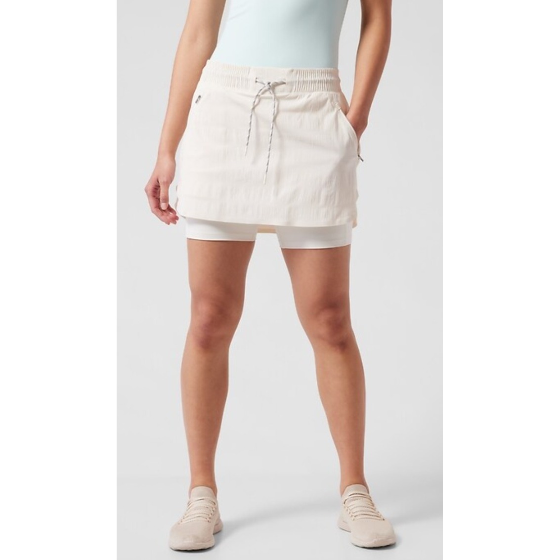 Athleta Trekki Skort Jupe Short Ripstop Outdoors Athleisure Active White 10 NWT