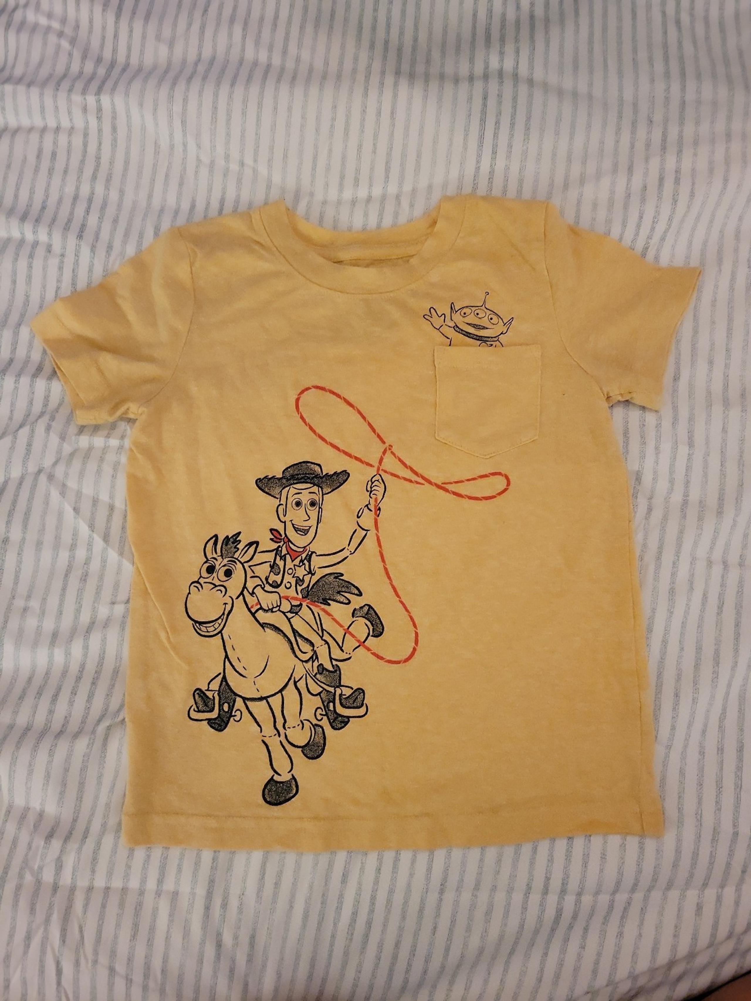 Toy Story/Woody and Bullseye tee - size 3T