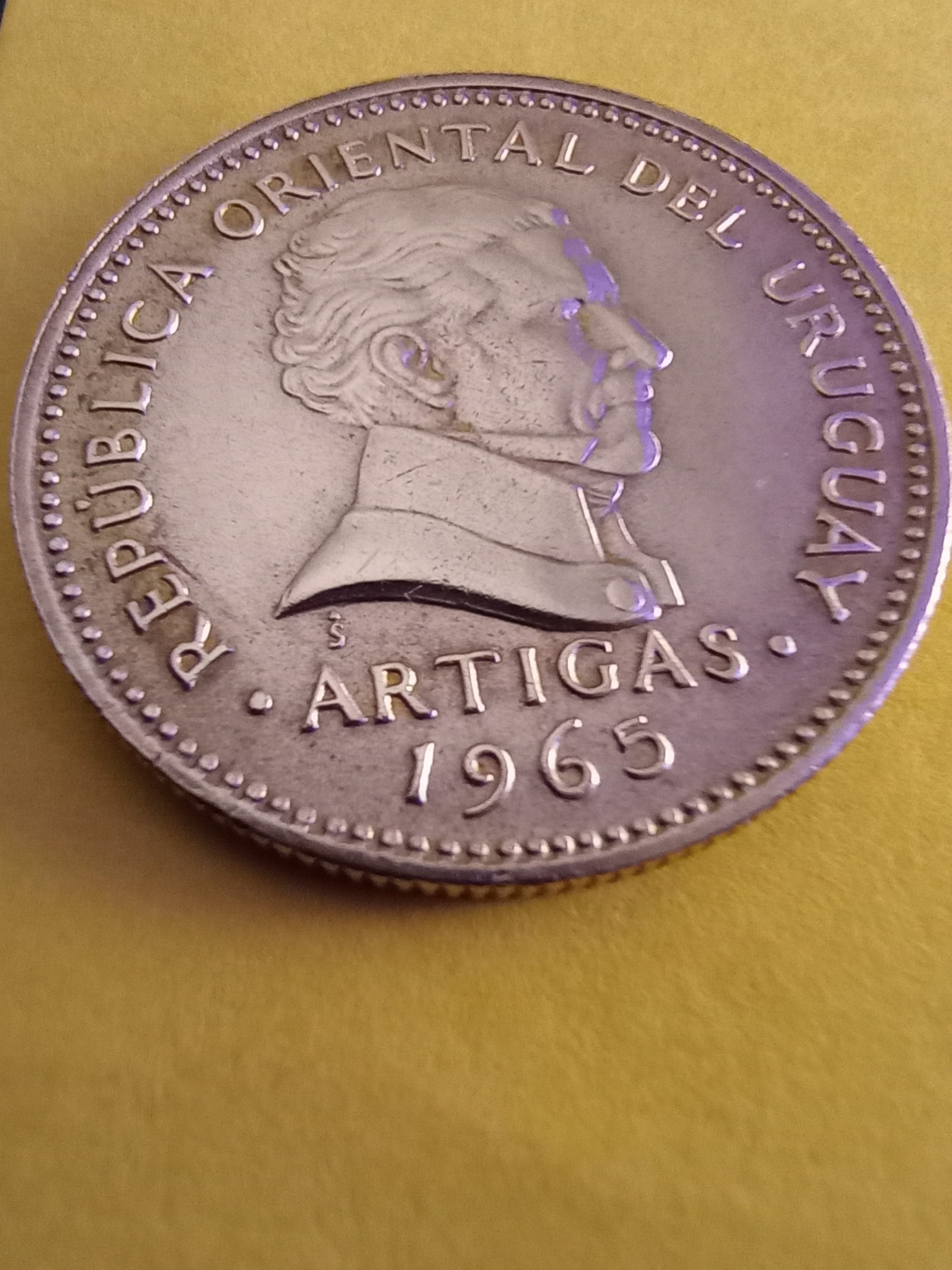 Uruguay 10 Pesos 1965 coin