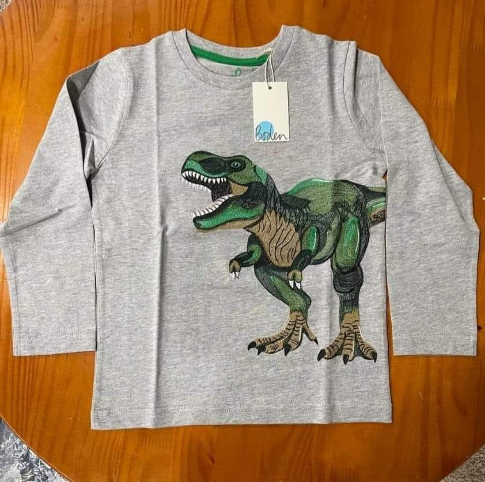 New Mini Boden Dinosaur shirt. Size 4-5.