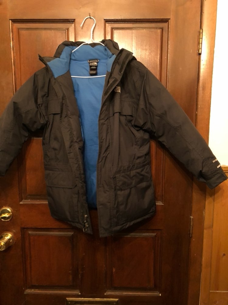 Thick north face jacket (boys)