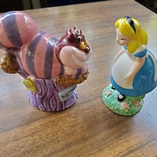 Alice In Wonderland Shakers