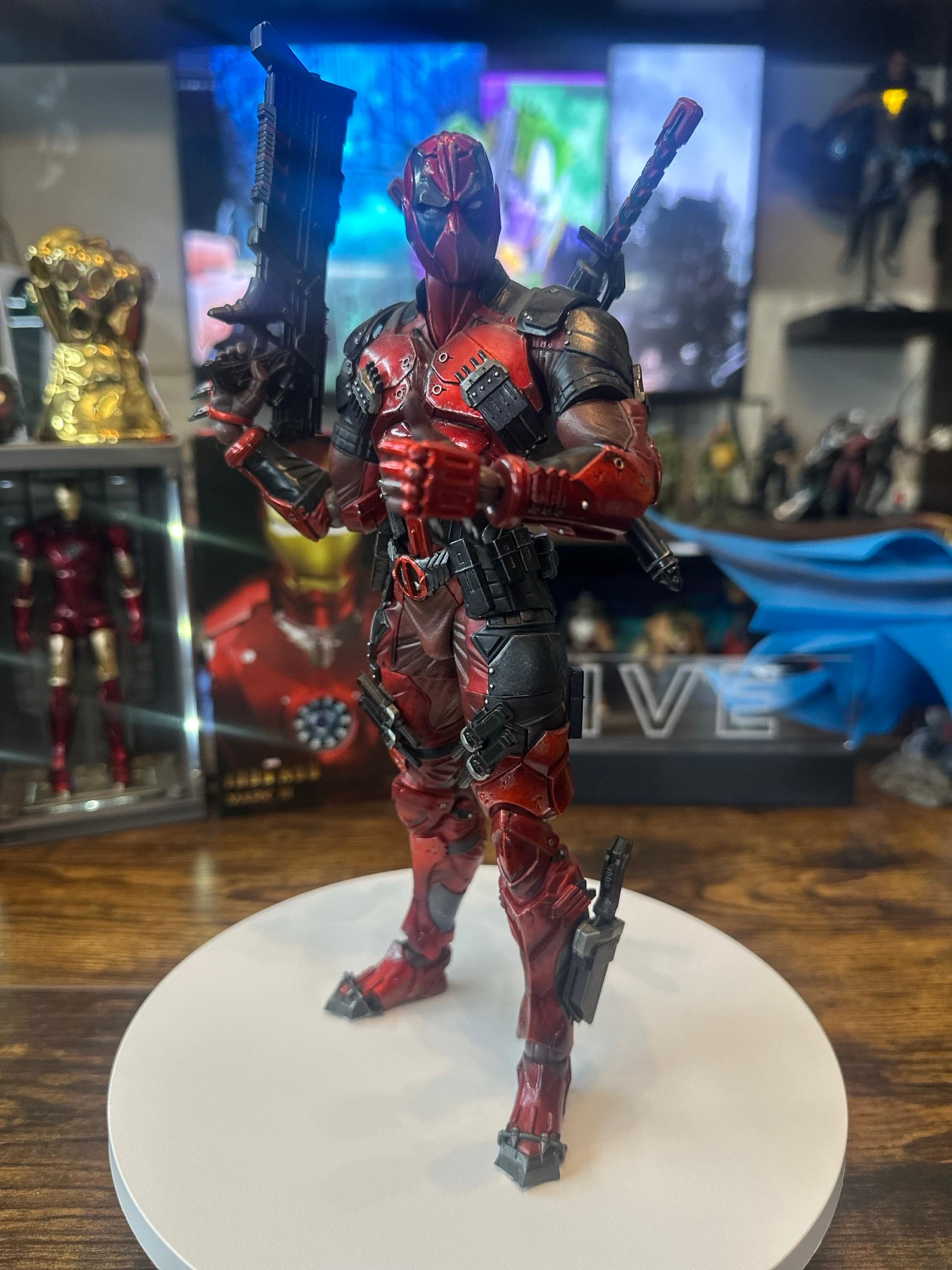 Play arts Deadpool