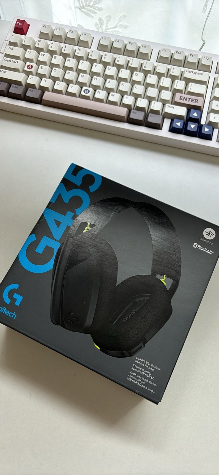 Logitech G435 Headphones