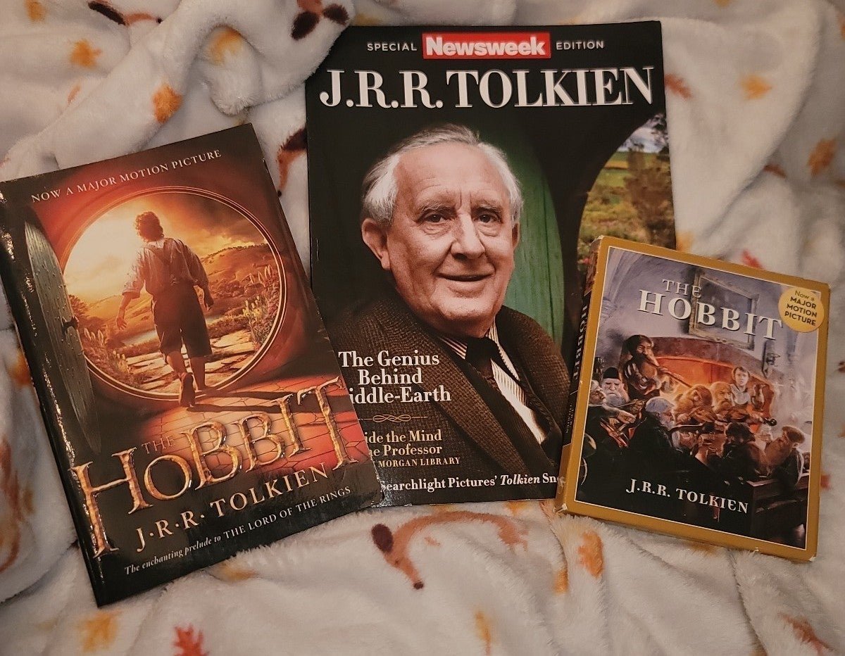 J. R. R. Tolkien Magazine, The Hobbit book with Special Audiobook