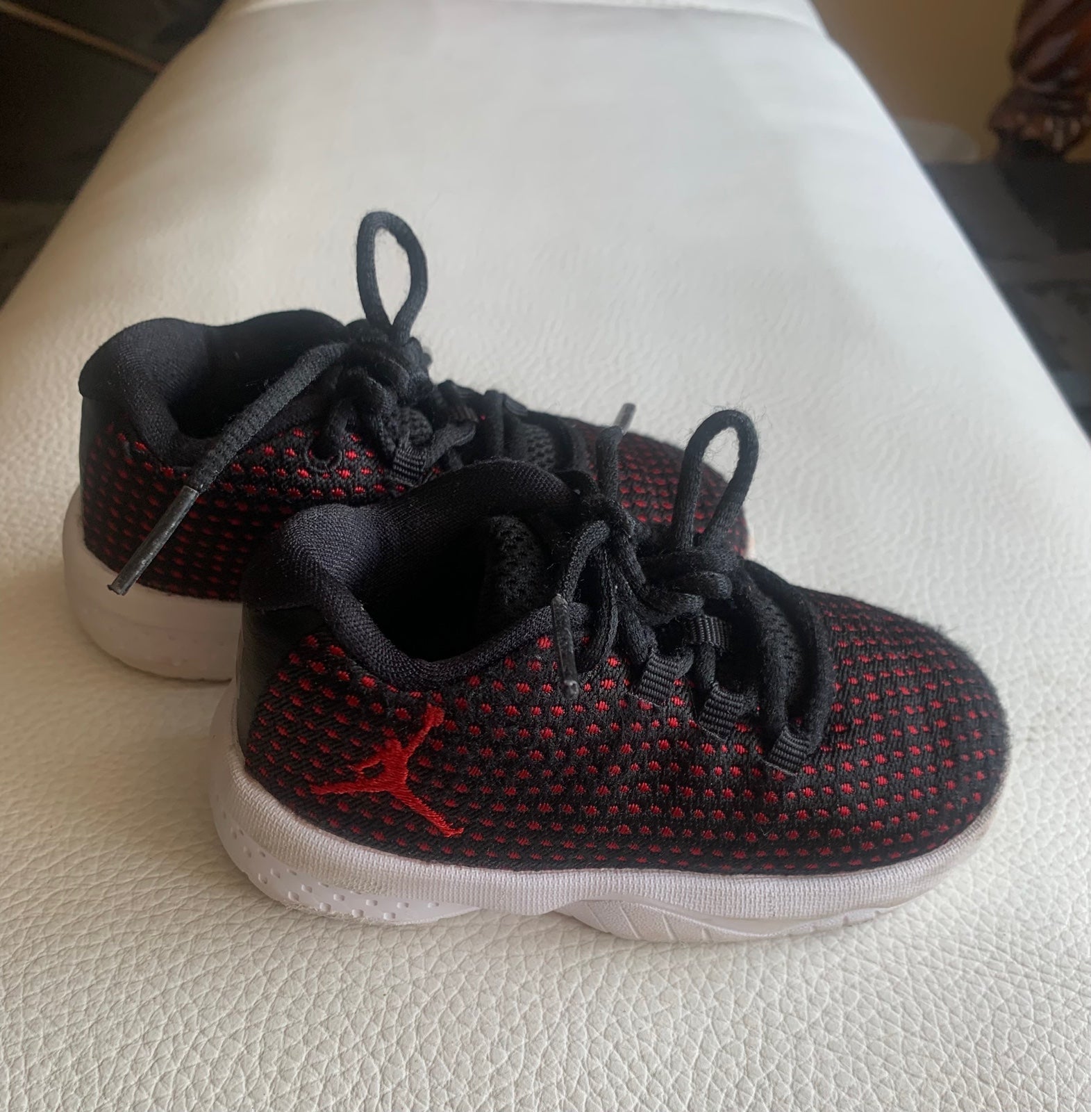 Kids Shoes.Nike,Jordan,Nike free. Size 6c. Eur 22. Preowned.