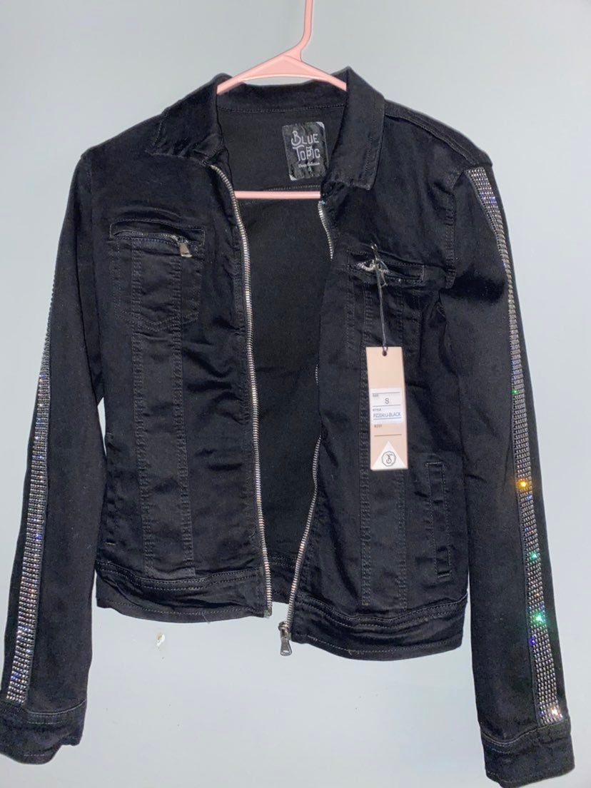Jean crystle outfit