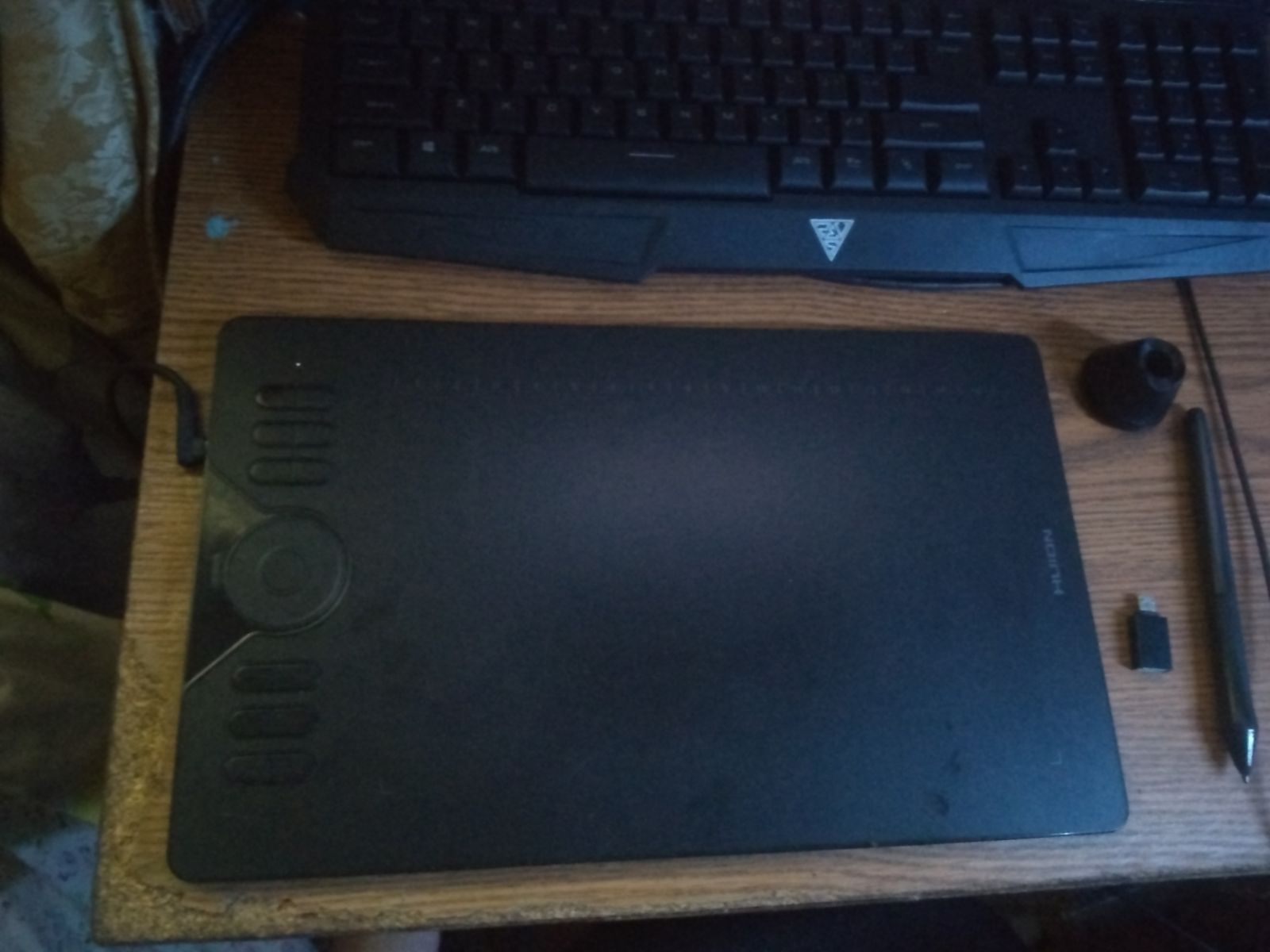 Huion hs610 drawing tablet (need to sell