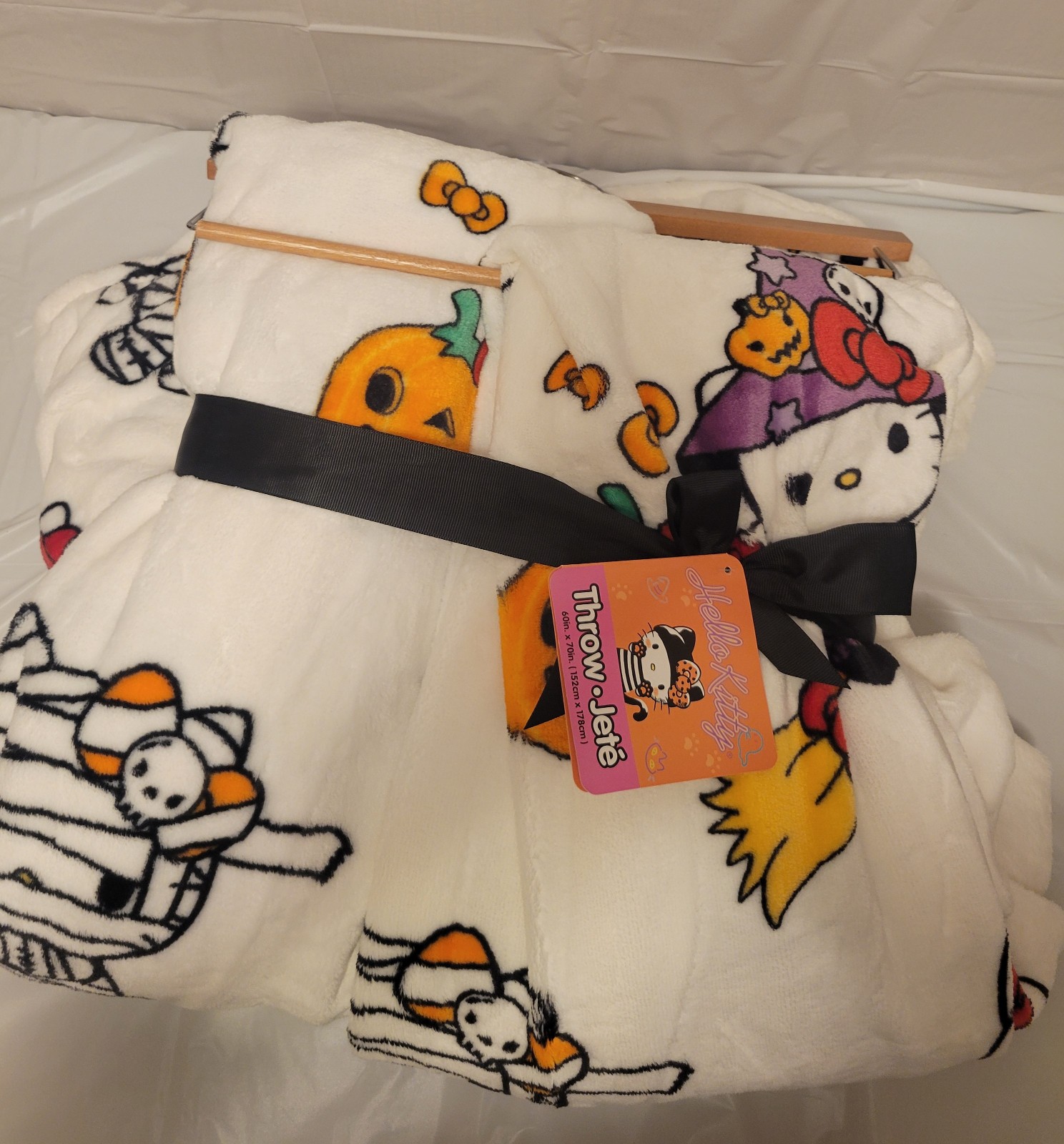 Hello Kitty Halloween blanket set of 2