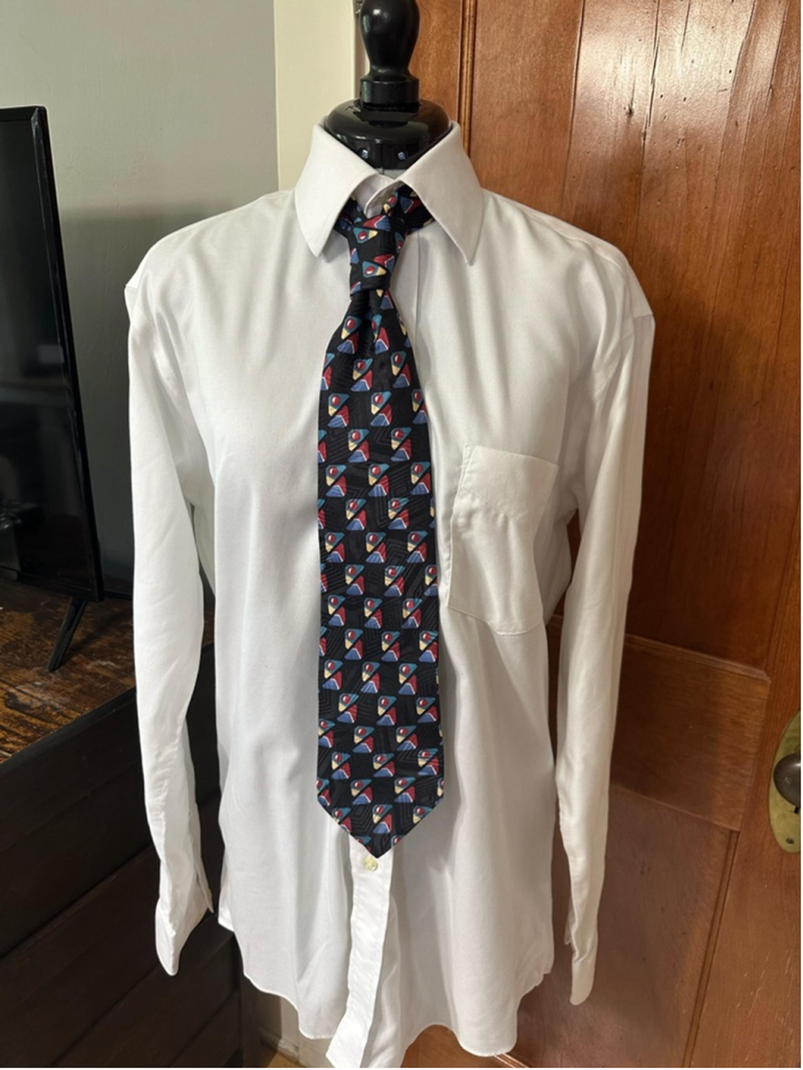 Vintage Cezani 100% Silk Tie – Retro Geometric Pattern