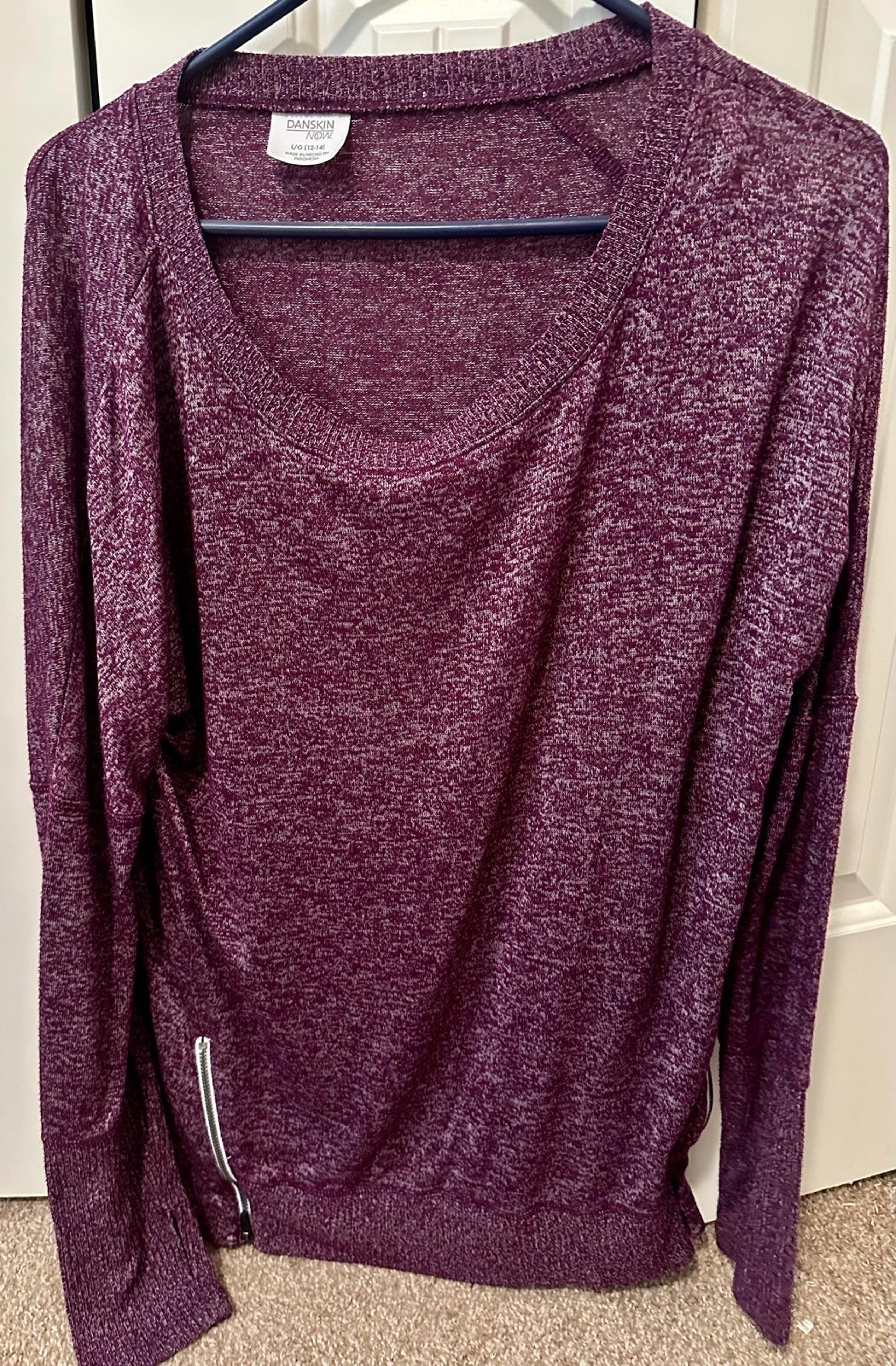 Women’s Long Sleeve Sweater Size Large - Danskin Now
