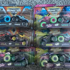 1/64 Monster Jam 2 packs