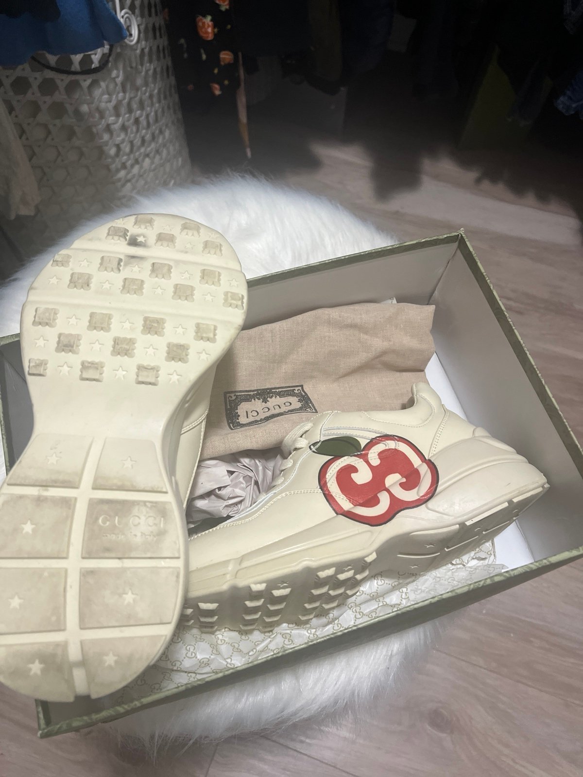 Gucci sneakers women