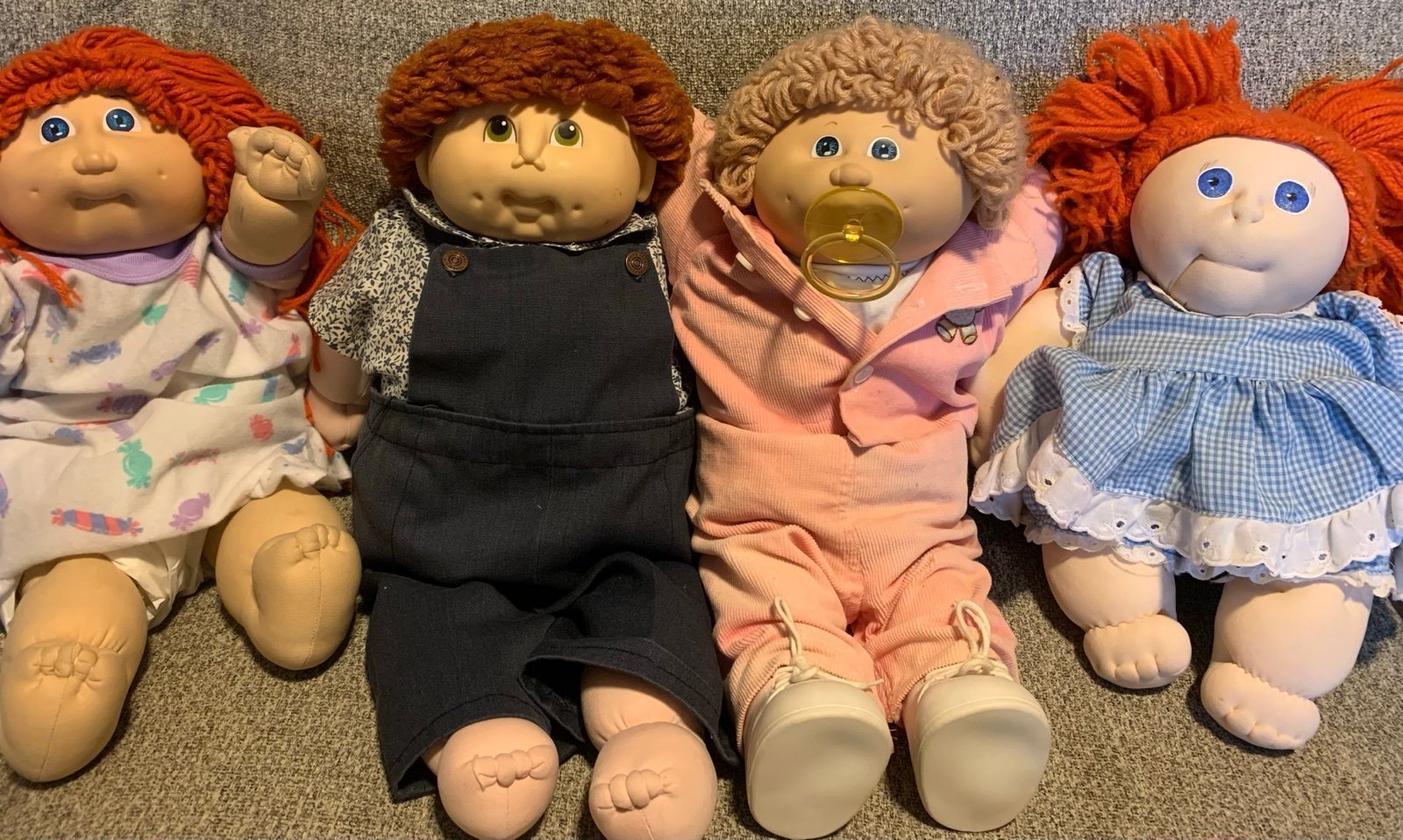 Lot of 4 Cabbage Patch Dolls