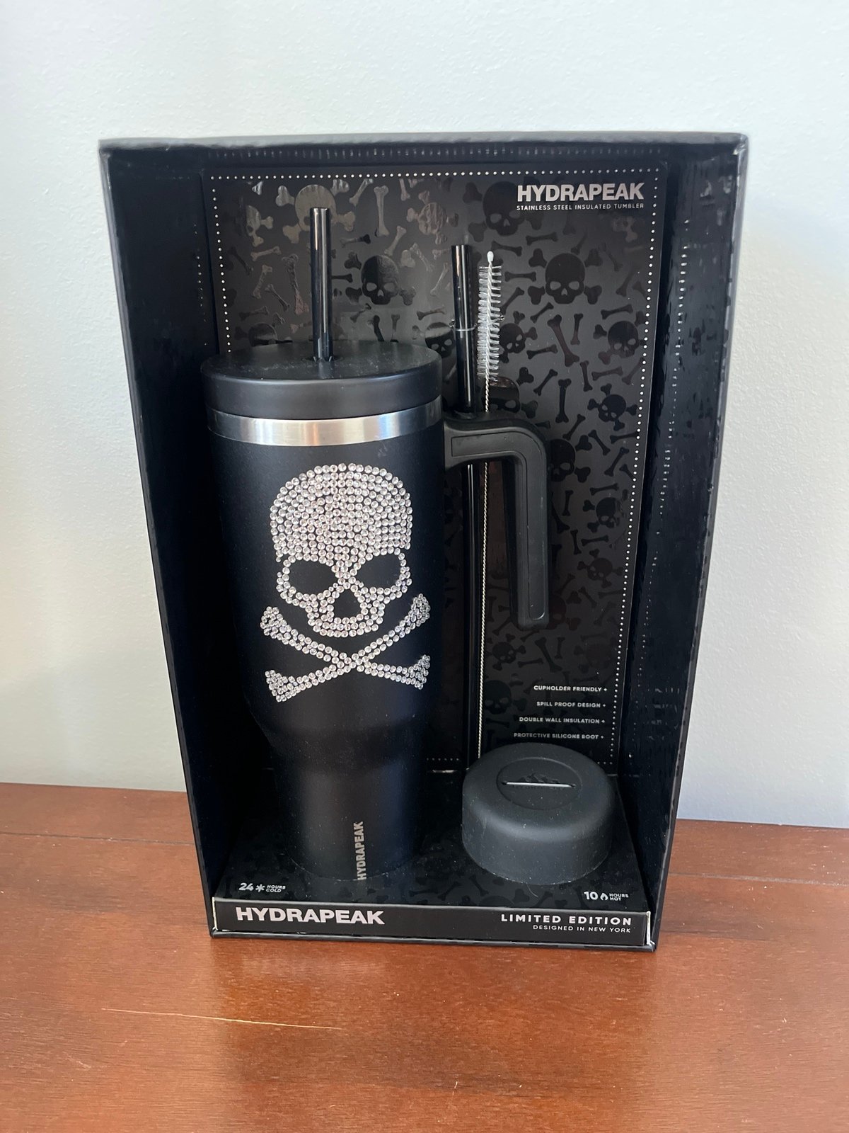 Hydrapeak 40oz Halloween Skull Bling Tumbler Limited Edition-NIB