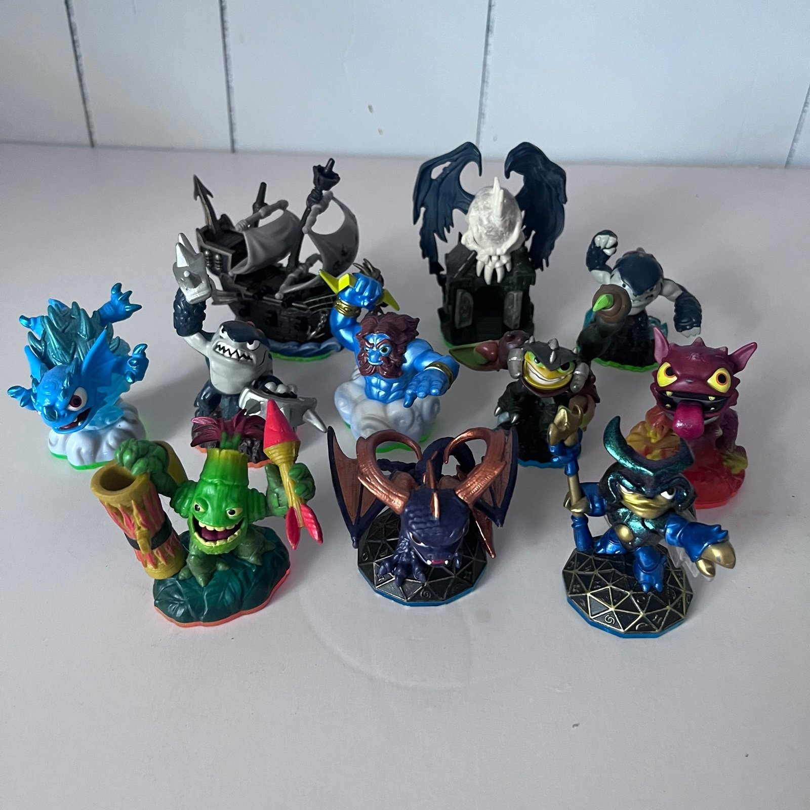 Lot Of 11 Activision Skylanders & Little Giants Lot Different Figures