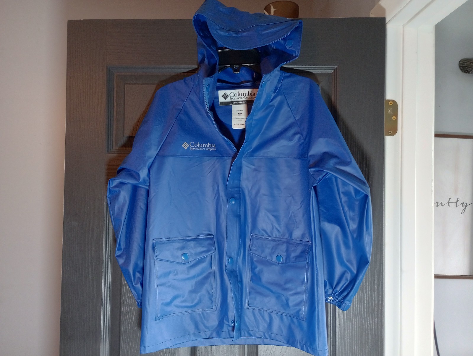 Vintage Columbia Rain Jacket Hooded Coat PVC Nylon Youth Size Medium Navy Blue