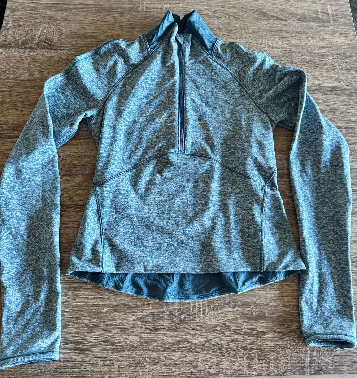 Lululemon half zip long sleeve