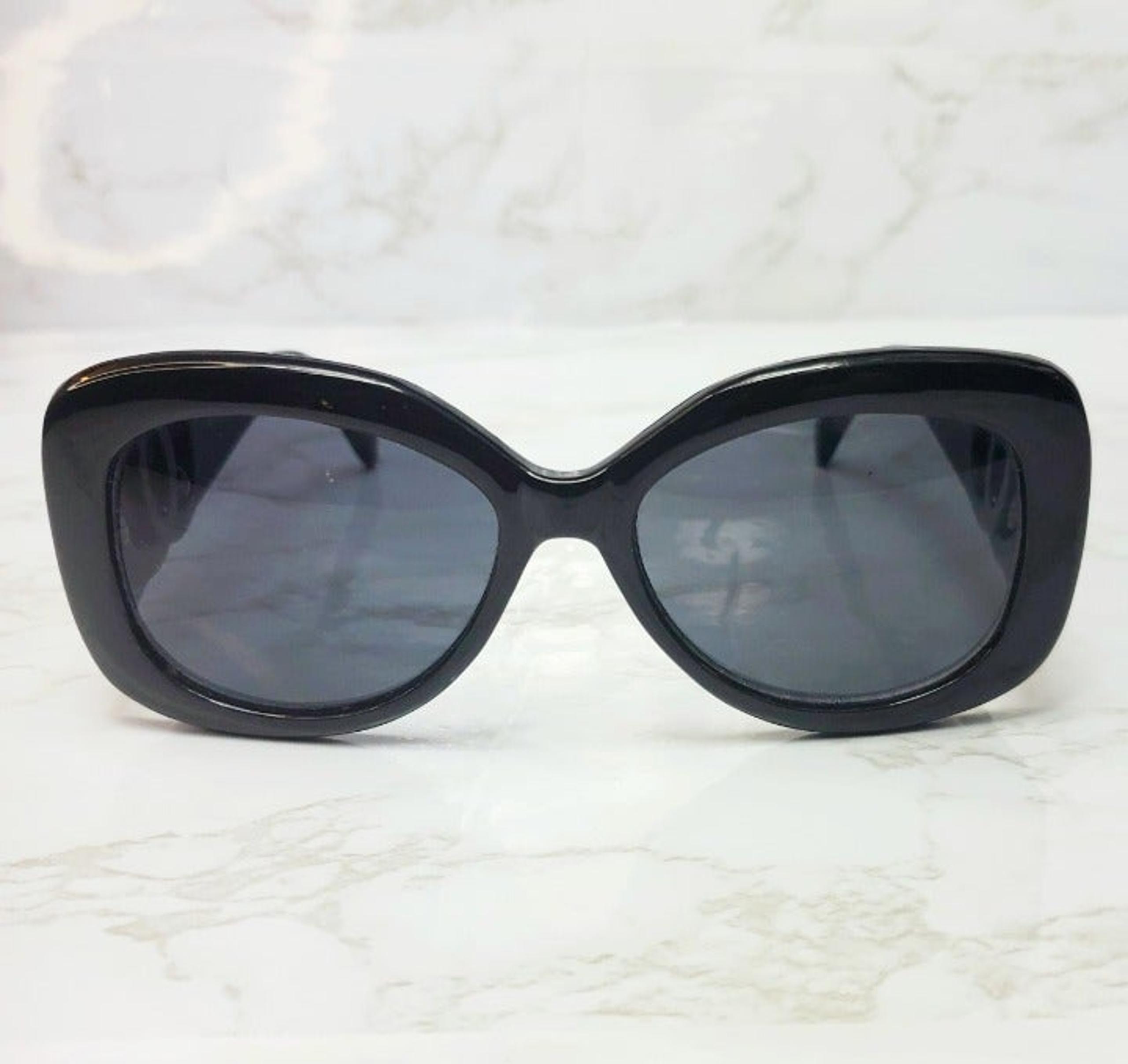 Vintage 90's Black Oversized Square Frame Black Polarized Lens Sunglasses ES908