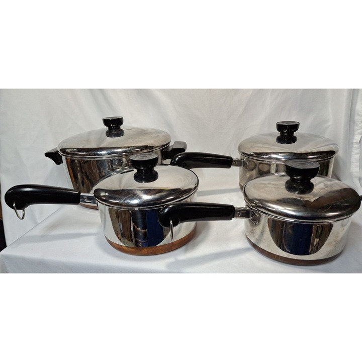 Vtg Set Of 4 Revere Ware Copper 1 , 1.5, 2 4.5 Qt Sauce Pan Pot w/ Lids,