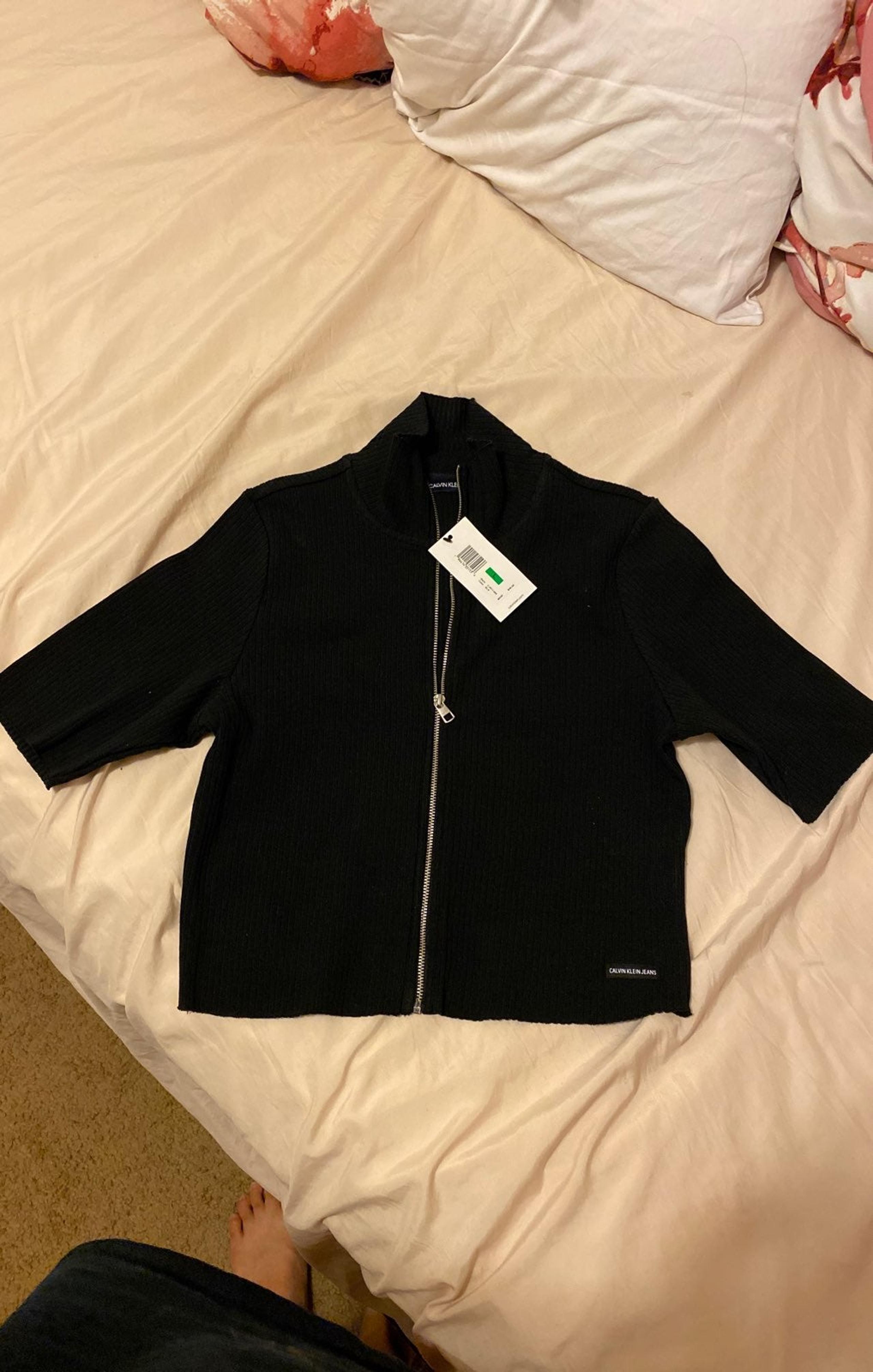 Cropped Zip Up Turtle Neck