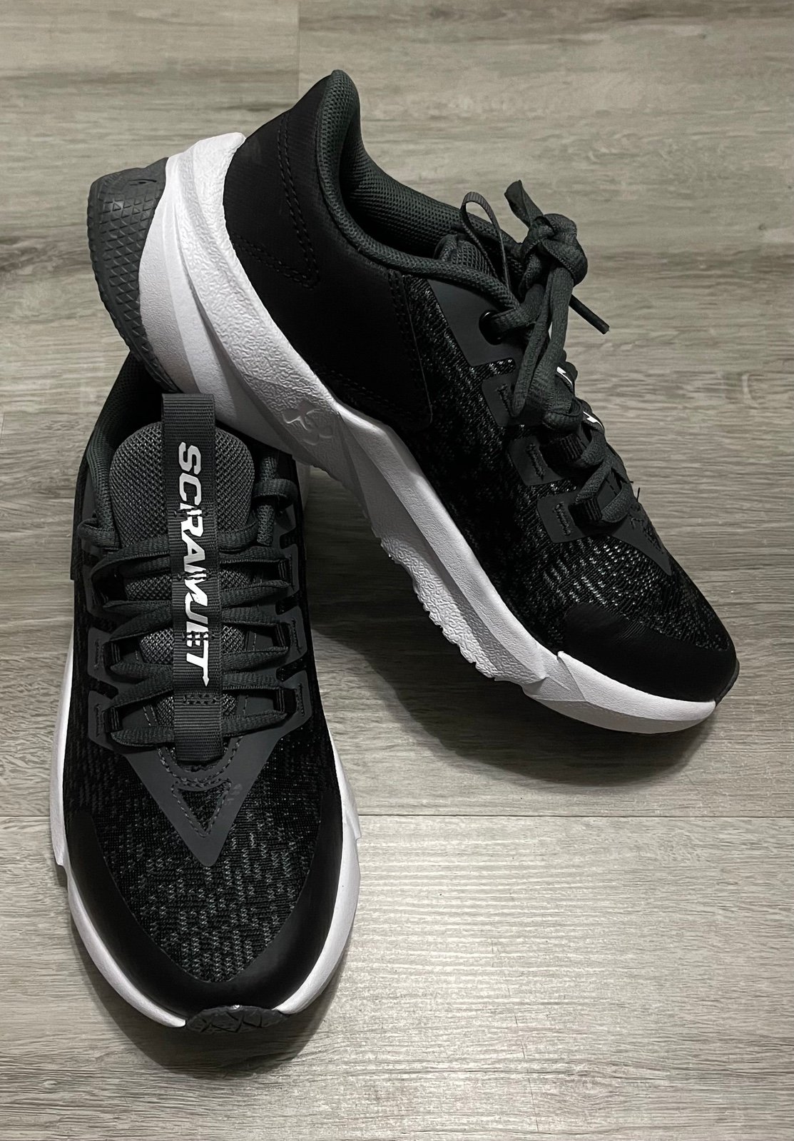Under Armour Scramjet 5 AC Grey, Black & White Size 4 Youth Or 6 Women’s