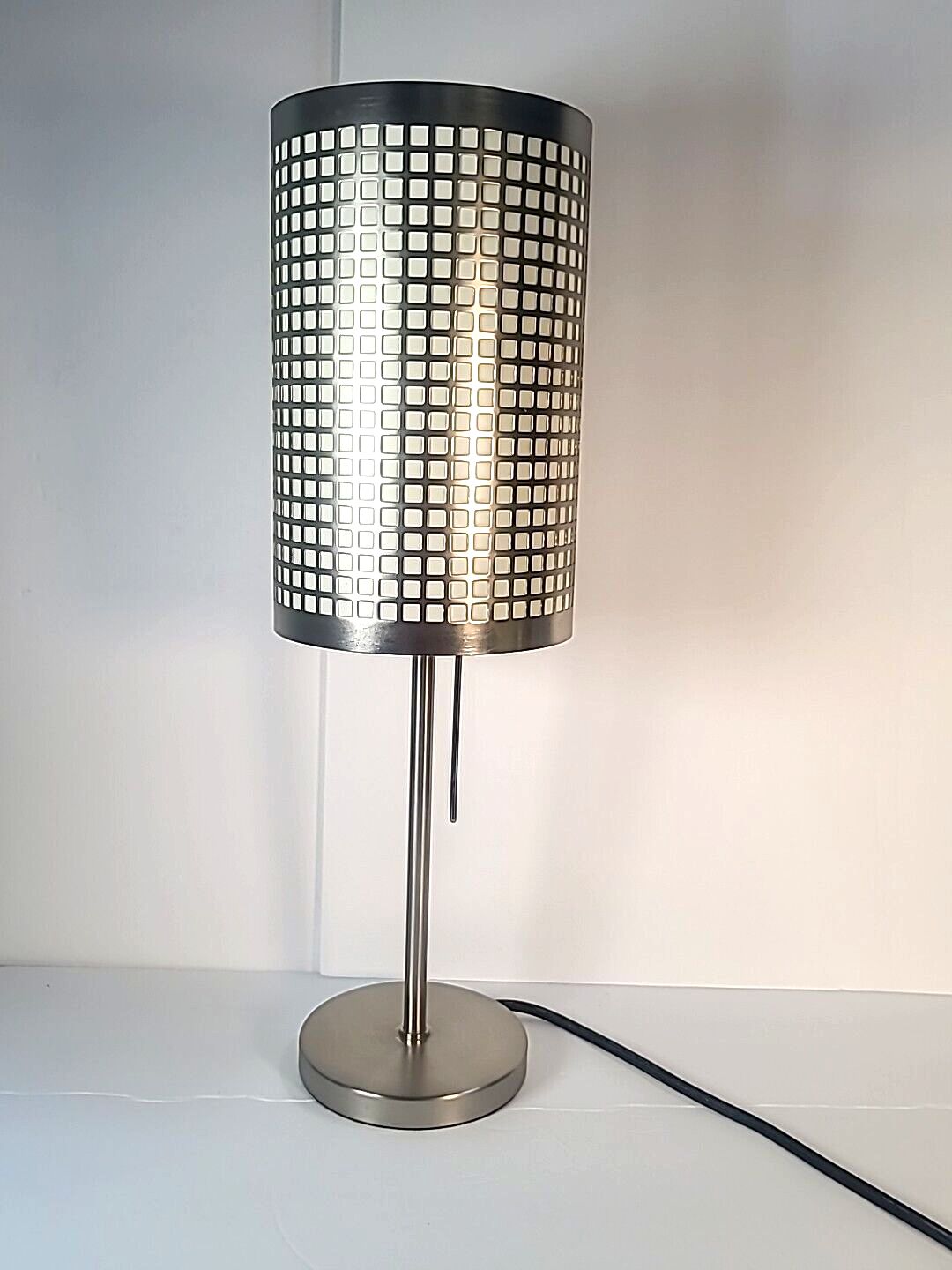 Art Deco Style Grid Desk Table Lamp Stainless Steel 3D Pull Switch Tested-Works