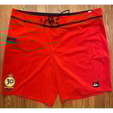 Quiksilver Eddie Aikau 30th 2014-15 Board Shorts Mens 44 Red Waimea Bay Hawaii