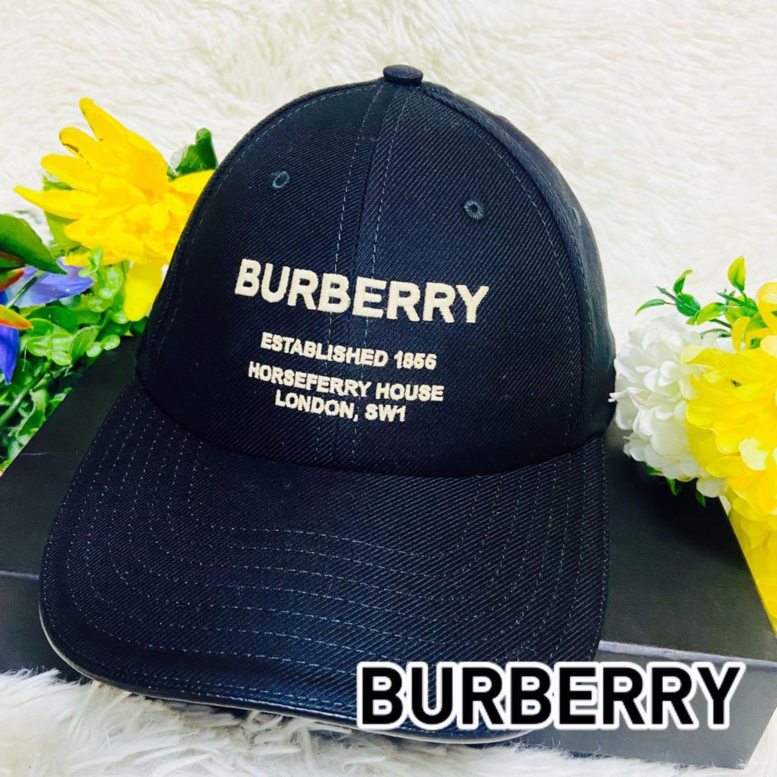 BURBERRY ✨ Burberry ✨ Logo Cap ✨ Embroidered ✨ Horseferry Motif ✨ Hat